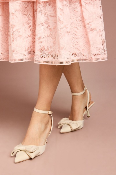 Coast Cristina Satin Bow Pointed Kitten Heel Court Shoes Cream