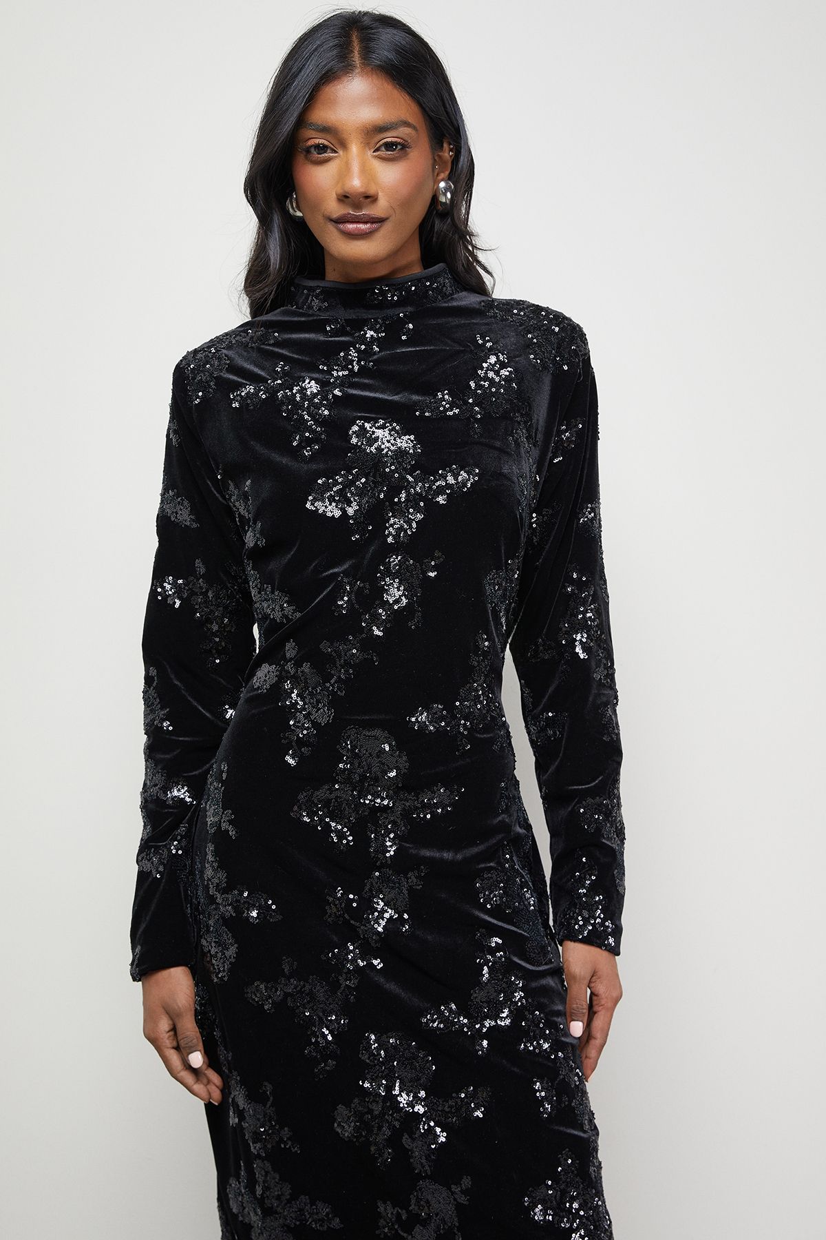 Warehouse Velvet Sequin High Neck Backless Midaxi Dress Silver image 2