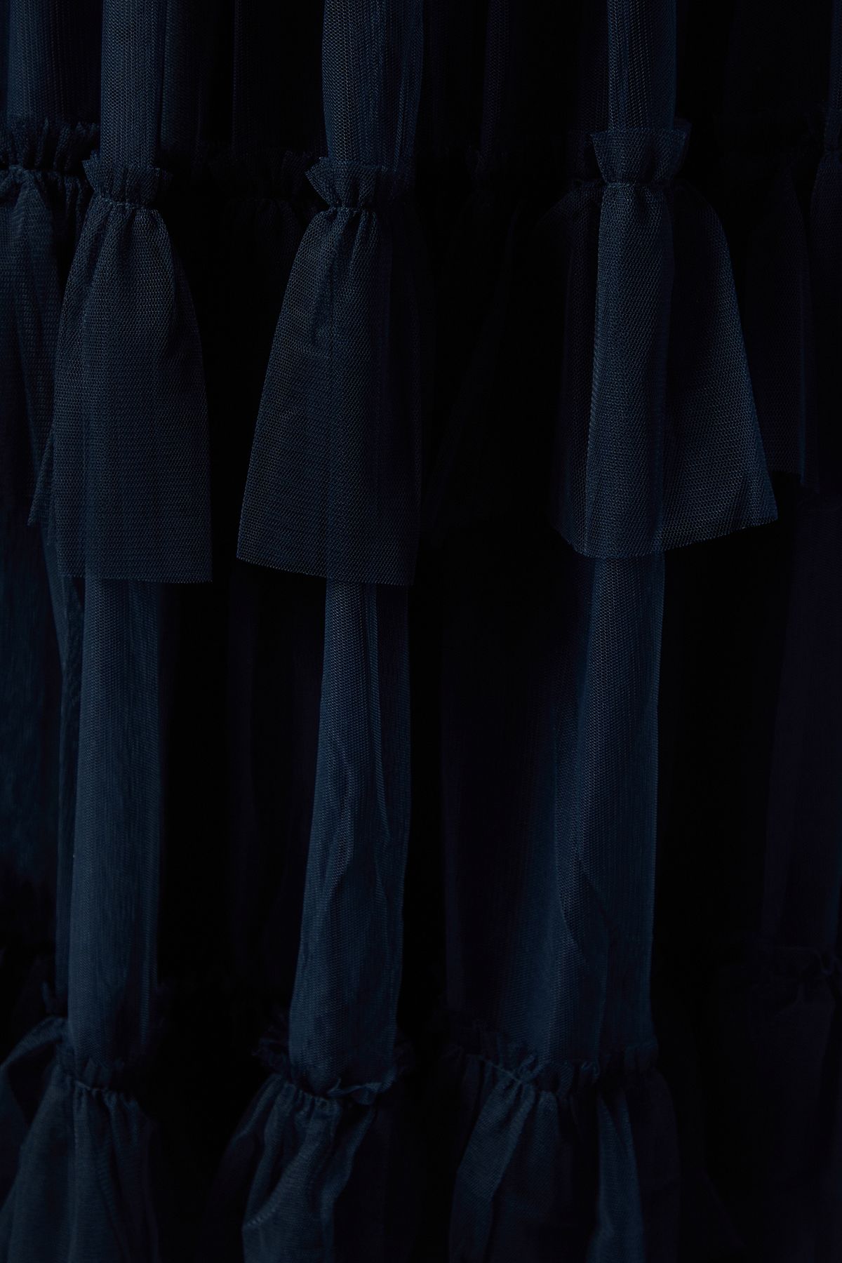 Oasis Pleated Mesh One Shoulder Tiered Maxi Bridesmaid Maxi Dress Navy image 5