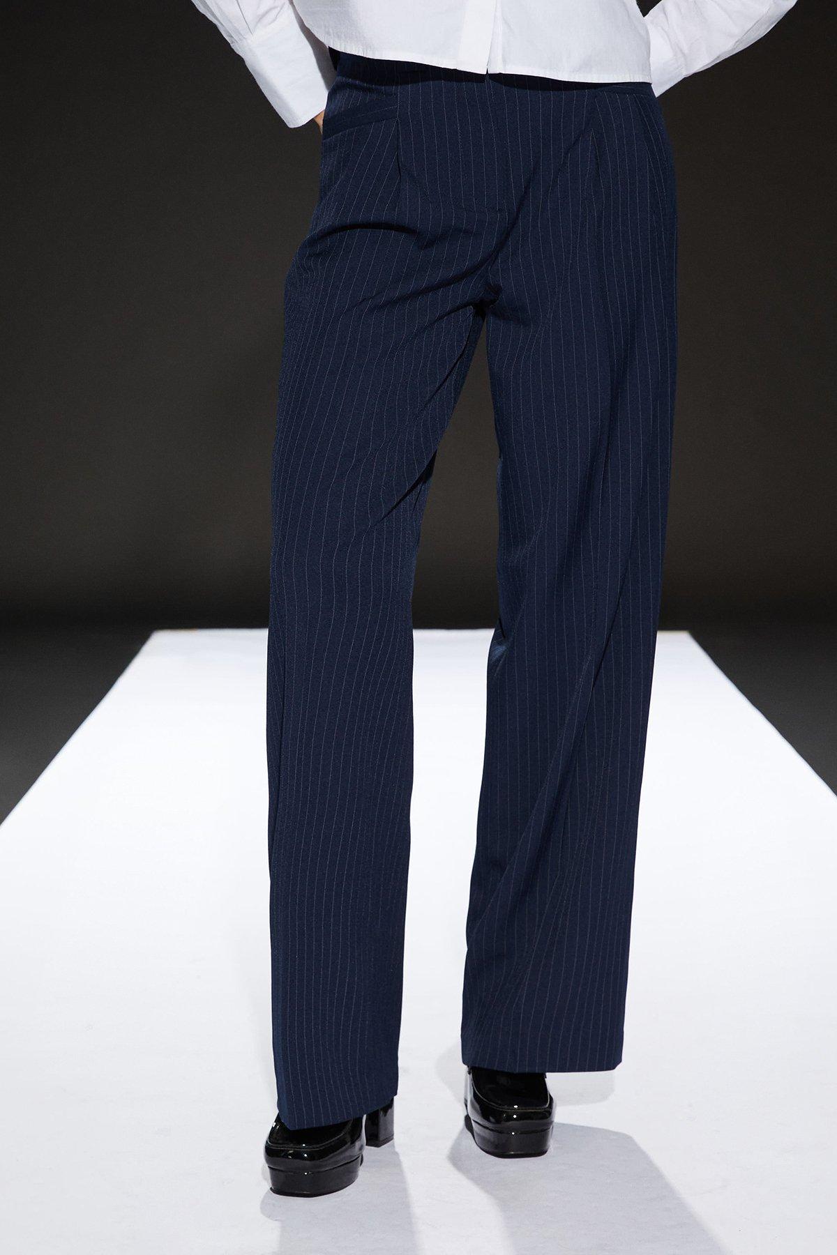 RUNWAY 1.8.1.8 Runway 1.8.1.8 Pleat Detail Trouser image 1
