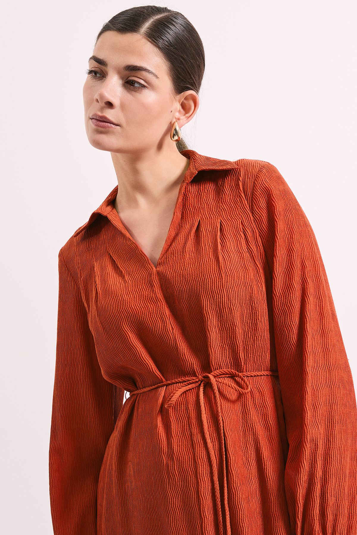 Principles Crinkle Column Shirt Mid Dress Rust image 3