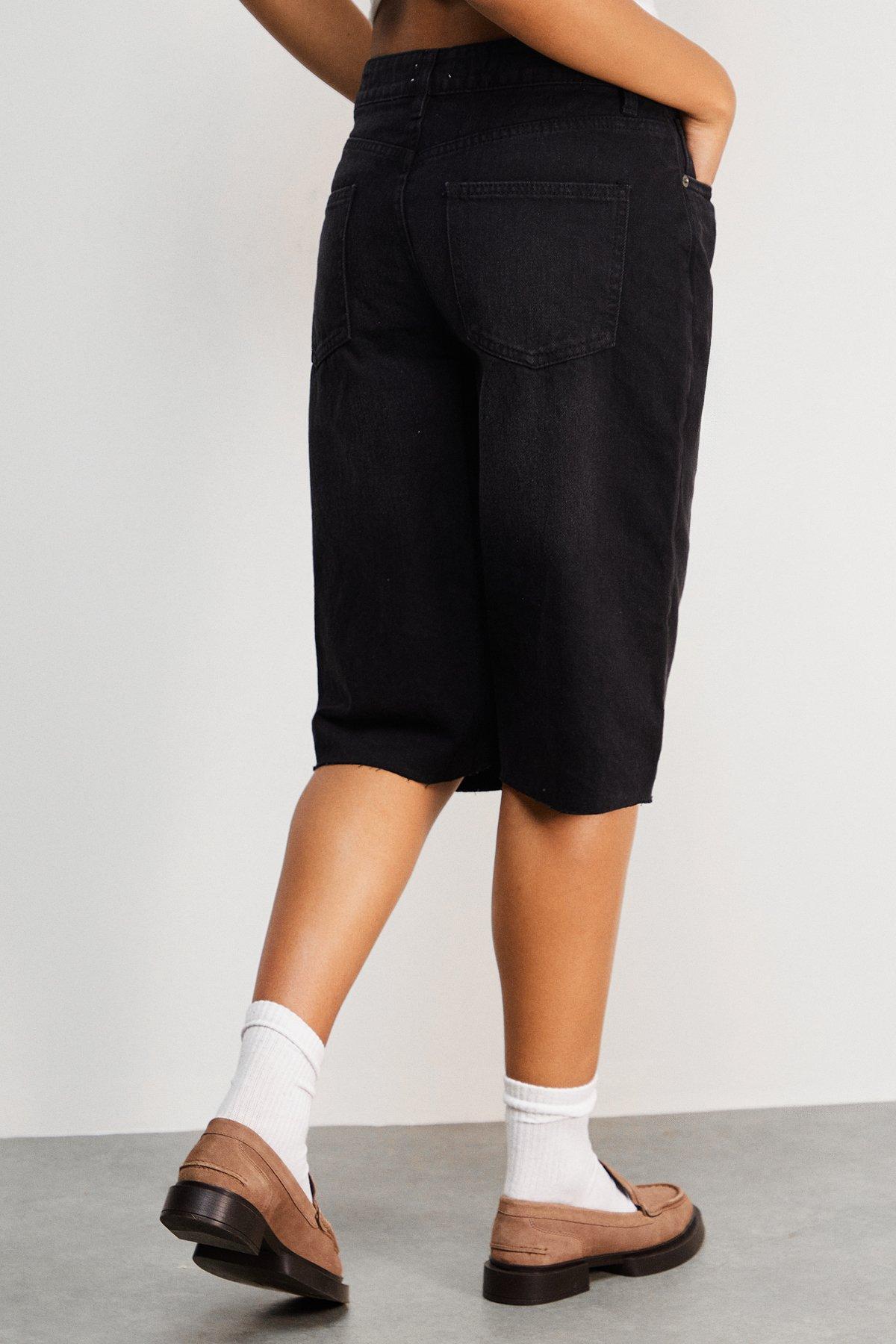 Warehouse Raw Edge Low Waist Dad Shorts Washed Black image 3