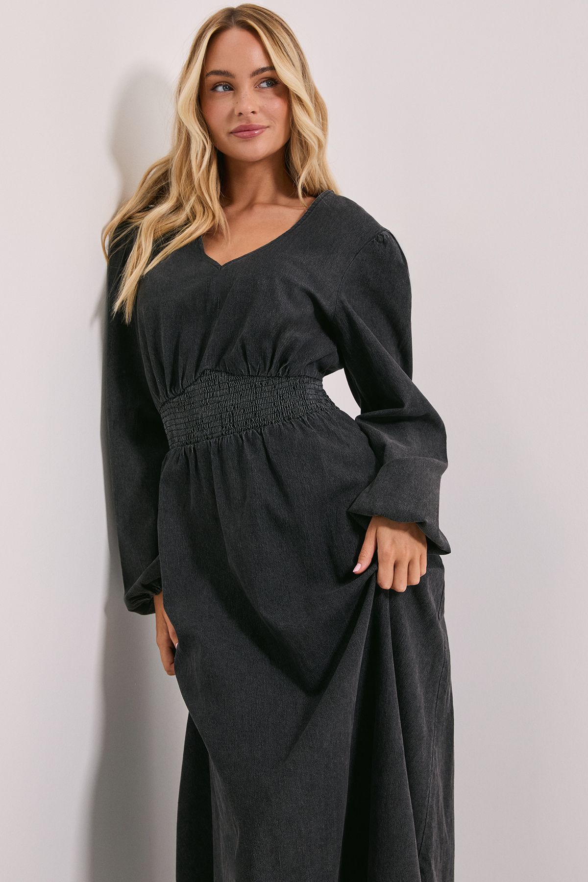 Dorothy Perkins Shirred Waist Long Sleeve Denim Midi Dress Dark Grey image 2