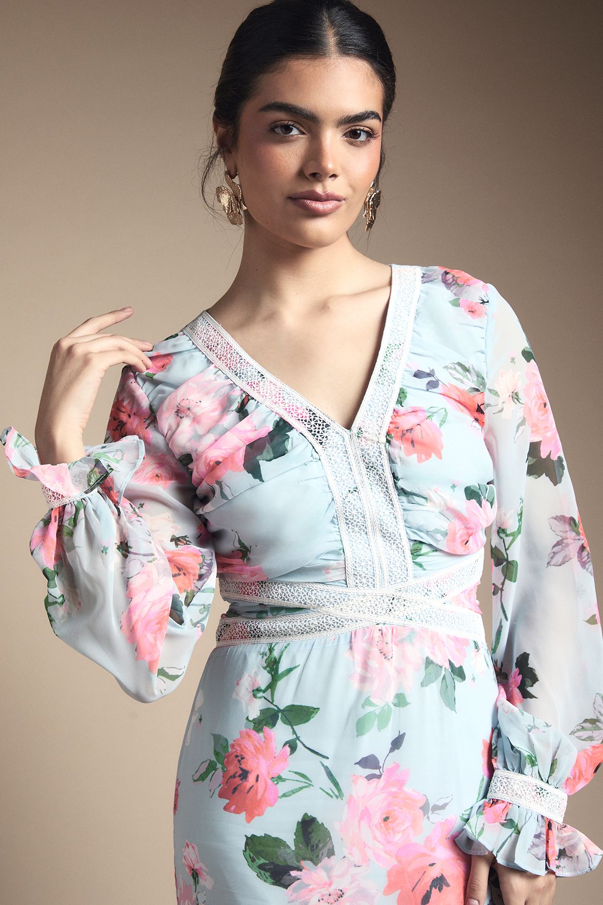 Oasis Tiered Bias Midi Dress Pale Blue image 4