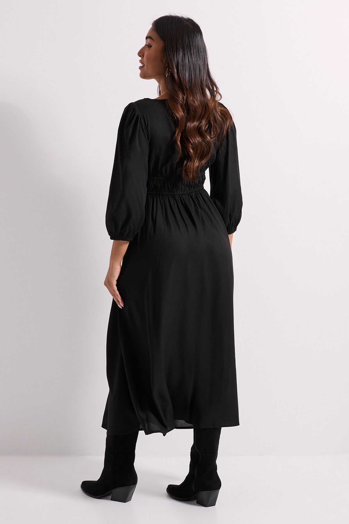 Dorothy Perkins Petite Shirred Bodice Tie Detail Sweetheart Midi Dress Black image 3