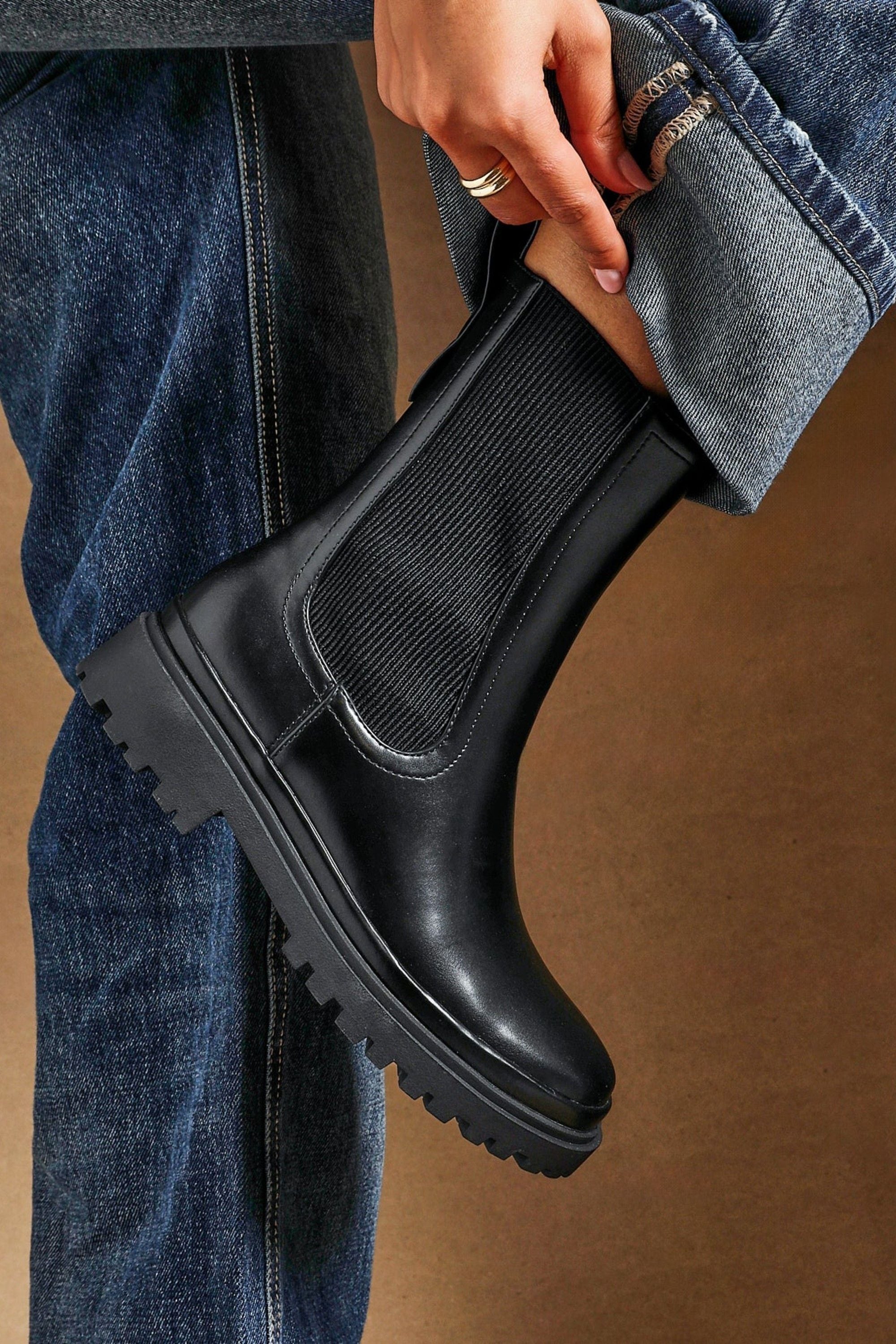 Linzi Command Black Chunky Chelsea Boots image 7