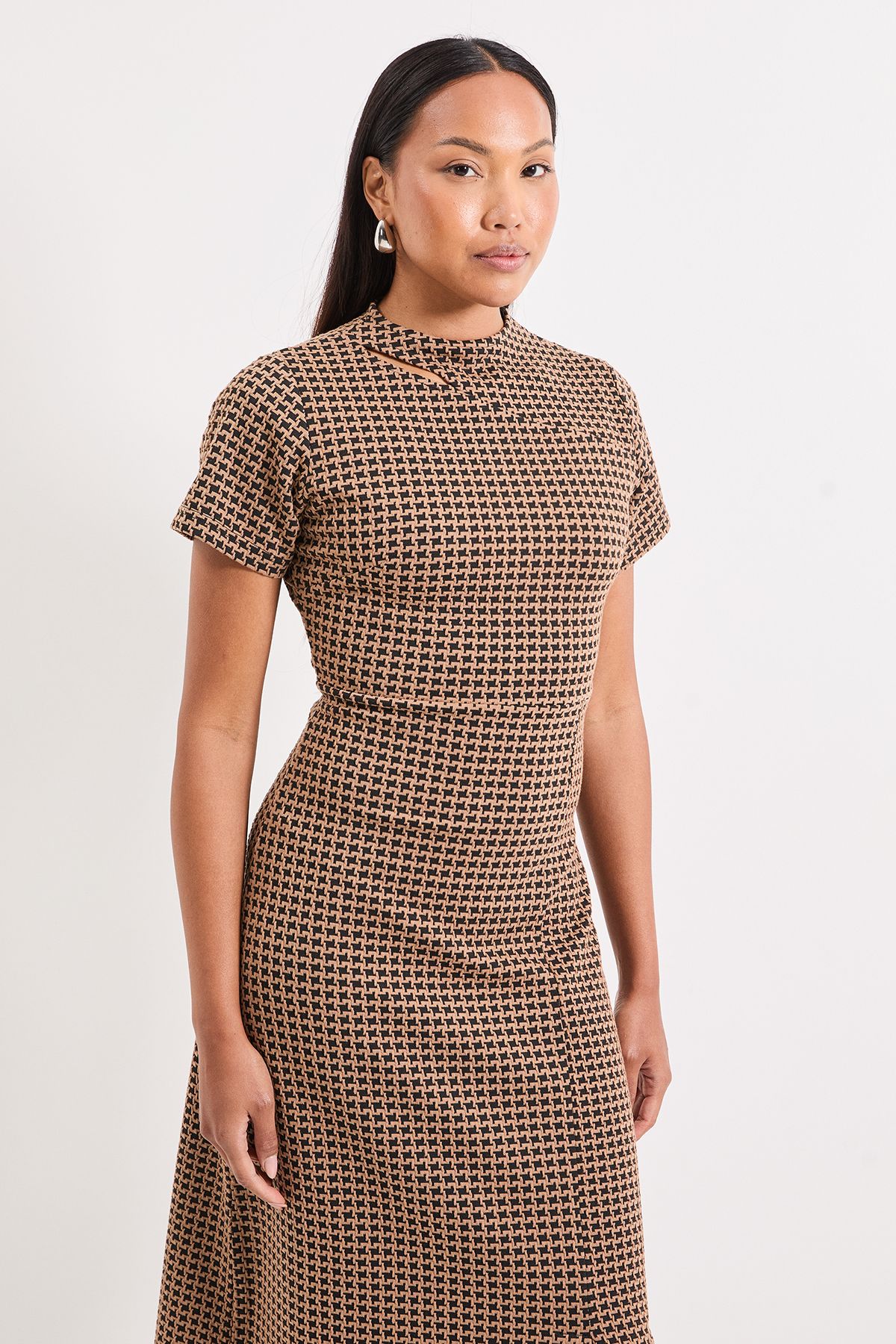 Principles Camel Keyhole Detail Geo Ponte Midi Dress Camel image 2