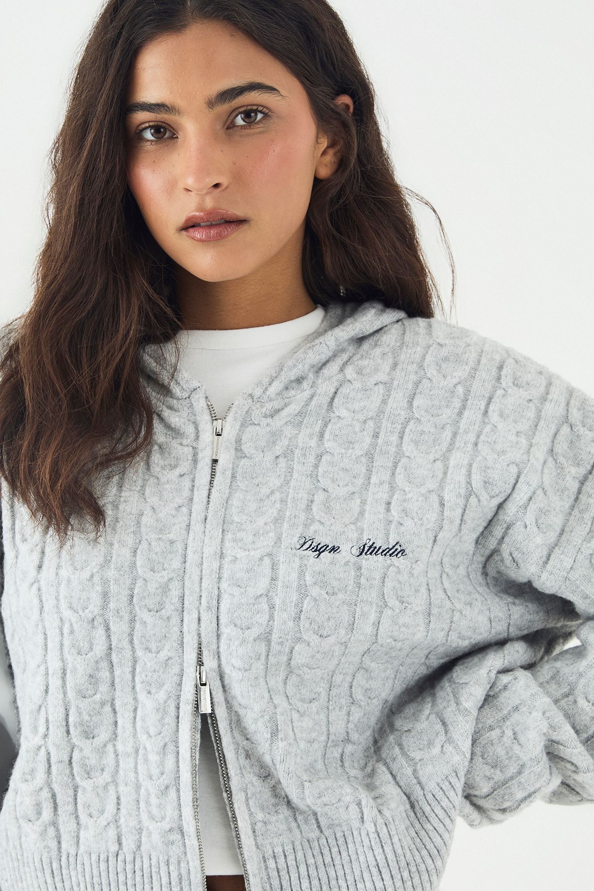 DSGN Studio DSGN Studio Cable Knit Zip Through Hoodie Ash Grey image 4