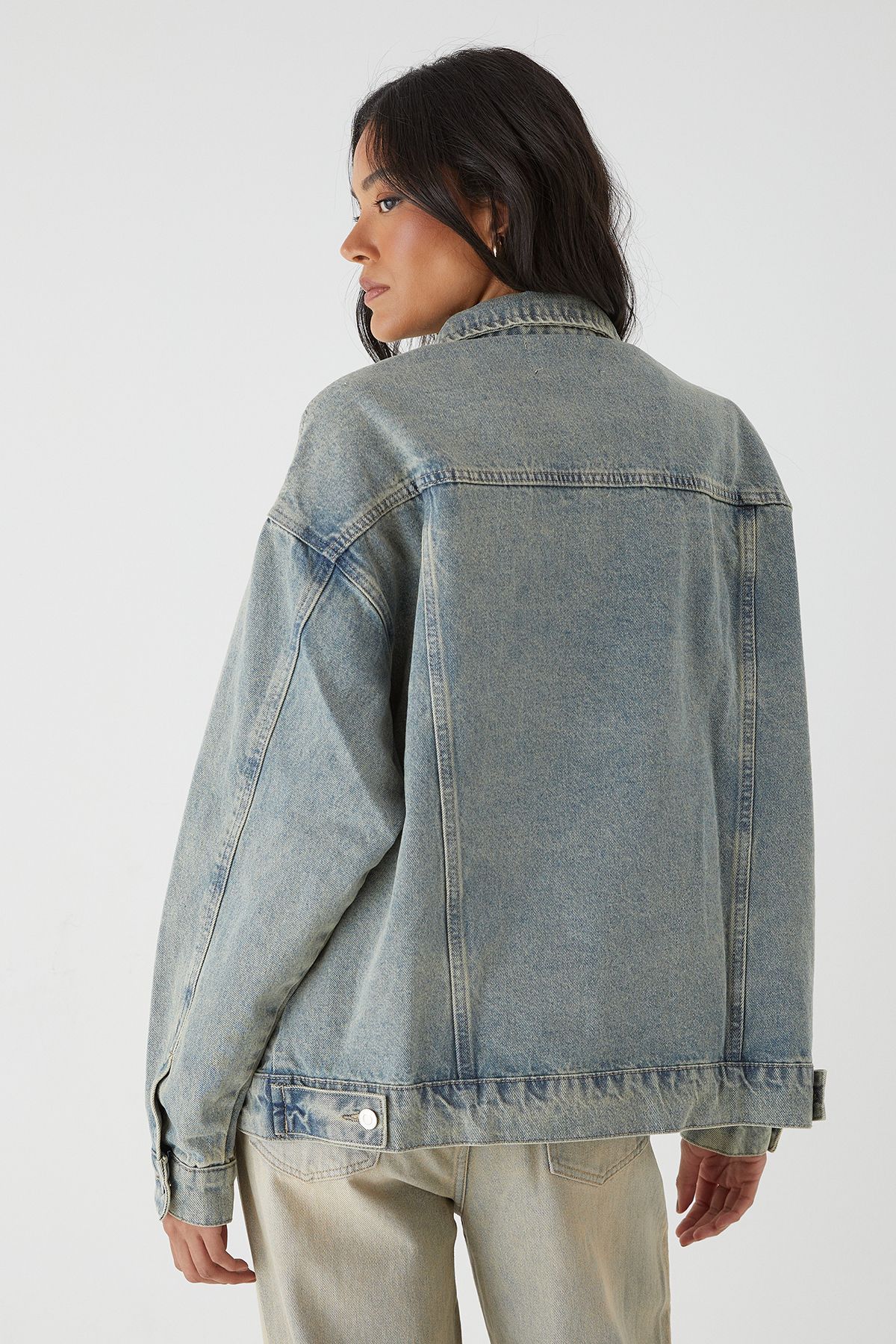 MissPap Oversized Denim Jacket Vintage Wash image 4