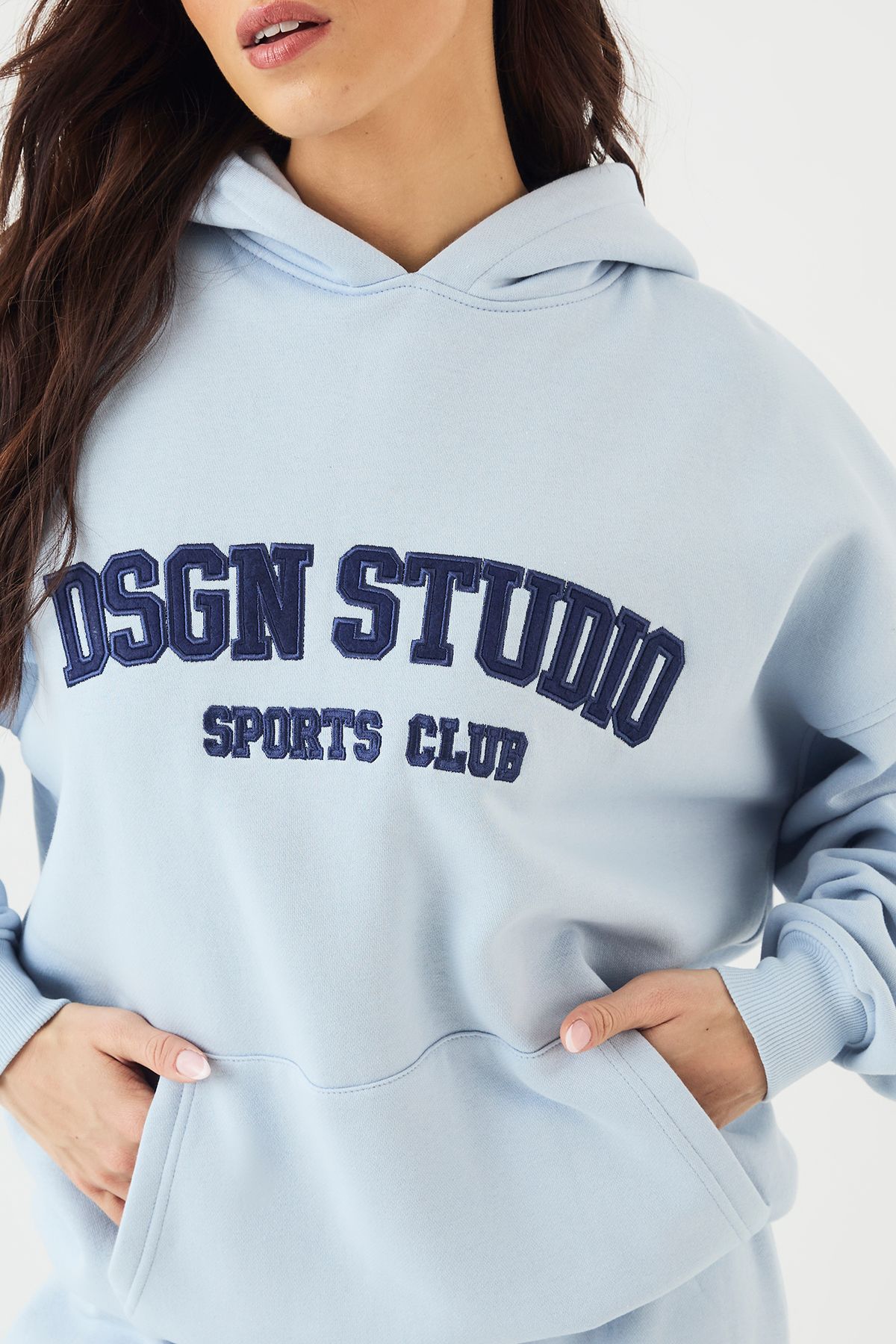 DSGN Studio DSGN Studio Applique Oversized Hoodie Light Blue image 4