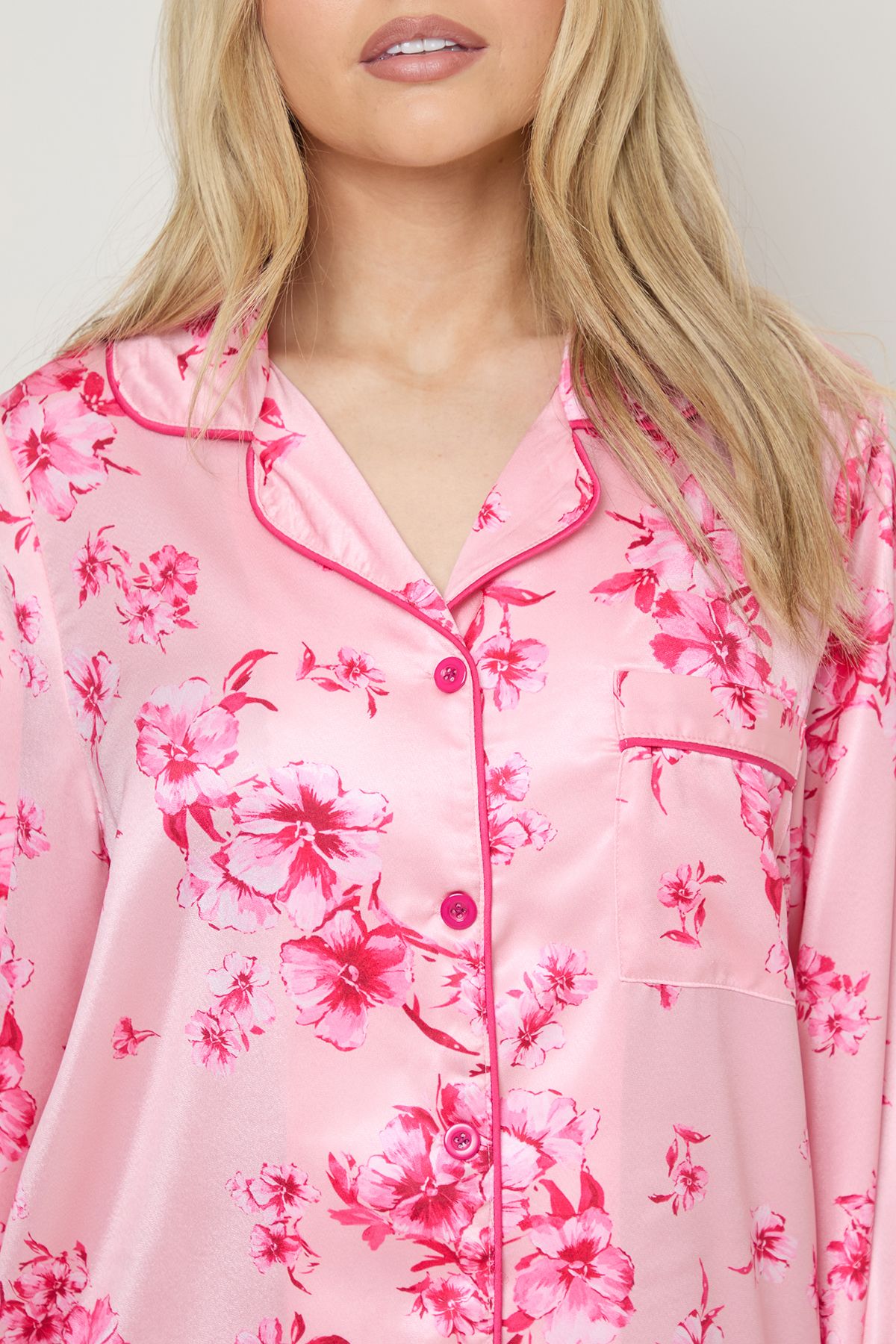 Oasis Pink Floral Long Sleeve Printed Satin Nightie Pink image 5