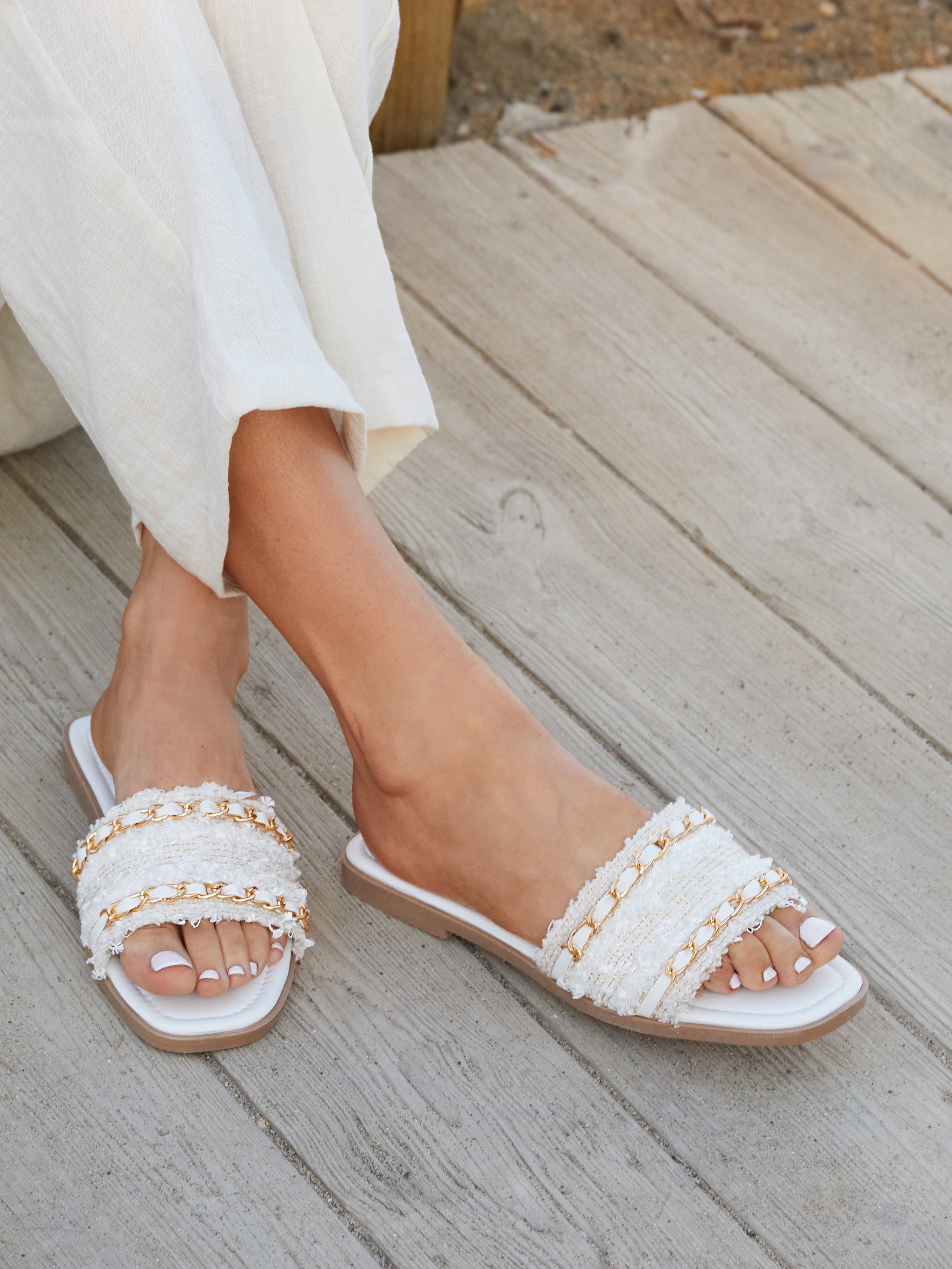 Linzi Lola White Faux Leather Slider image 2