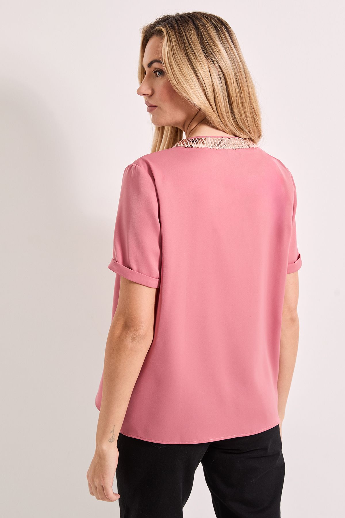 Dorothy Perkins V Neck Short Sleeve Sequin T-Shirt Rose image 3
