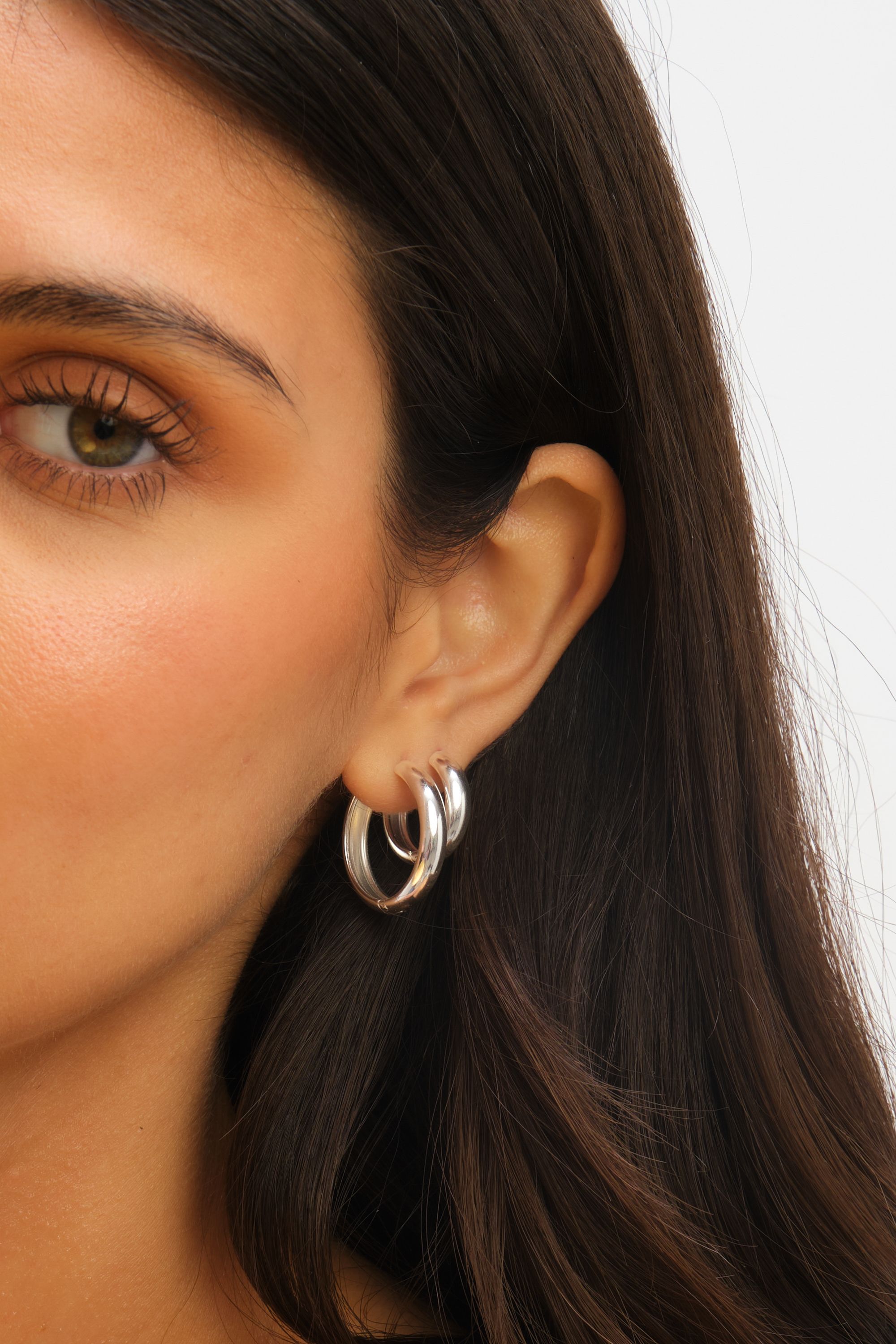 Jon Richard Waterproof Silver Plated Medium Flat Surface Hoop Earrings image 4