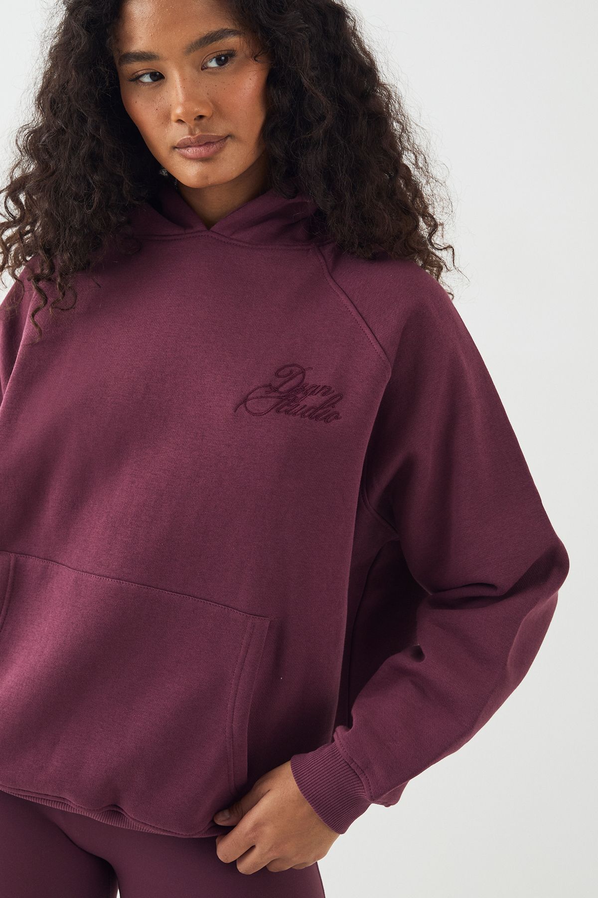 DSGN Studio DSGN Studio Contrast Script Oversized Hoodie Plum image 4