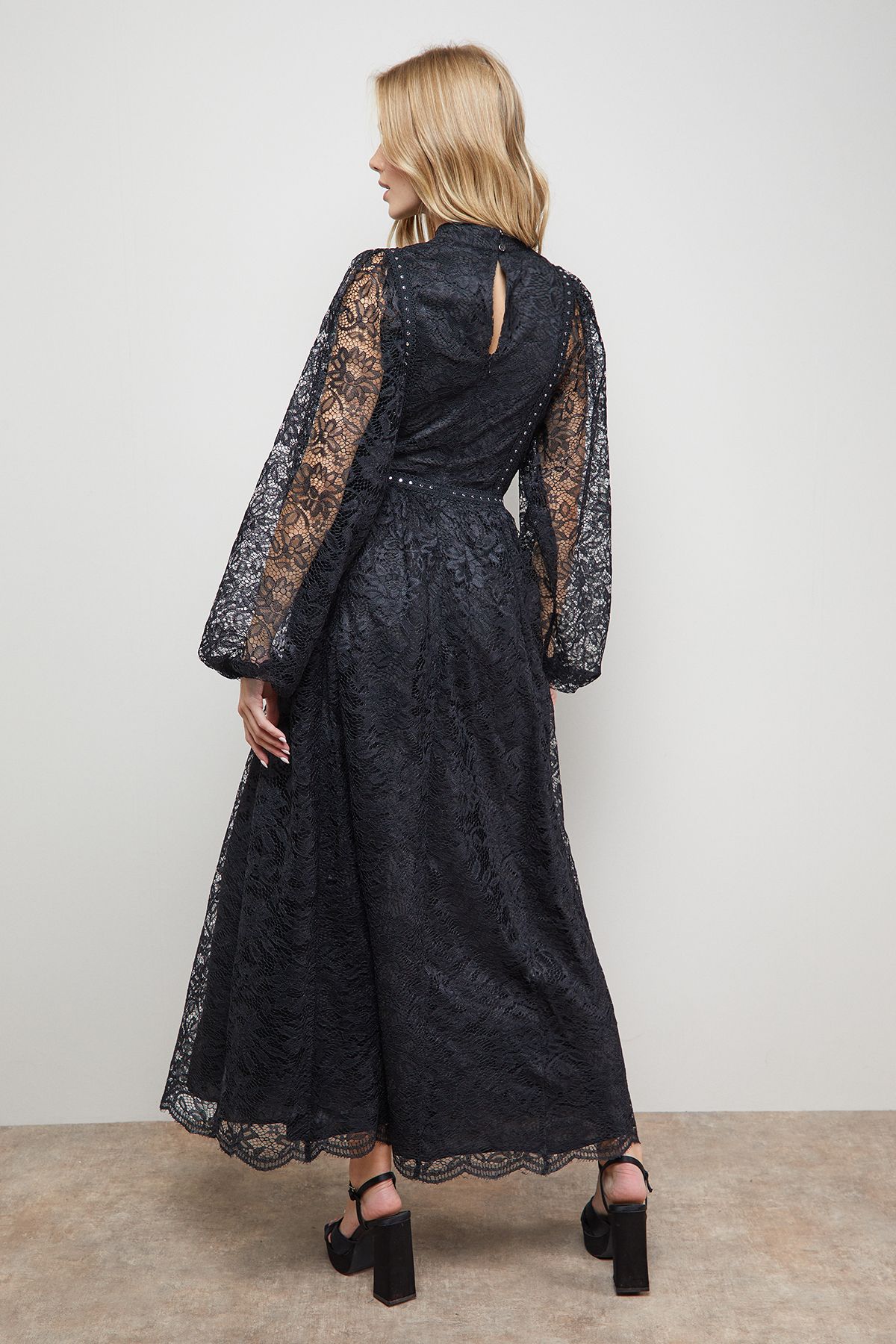 Oasis Lace Trim Long Sleeve Scallop Edge Boho Maxi Dress True Black image 3