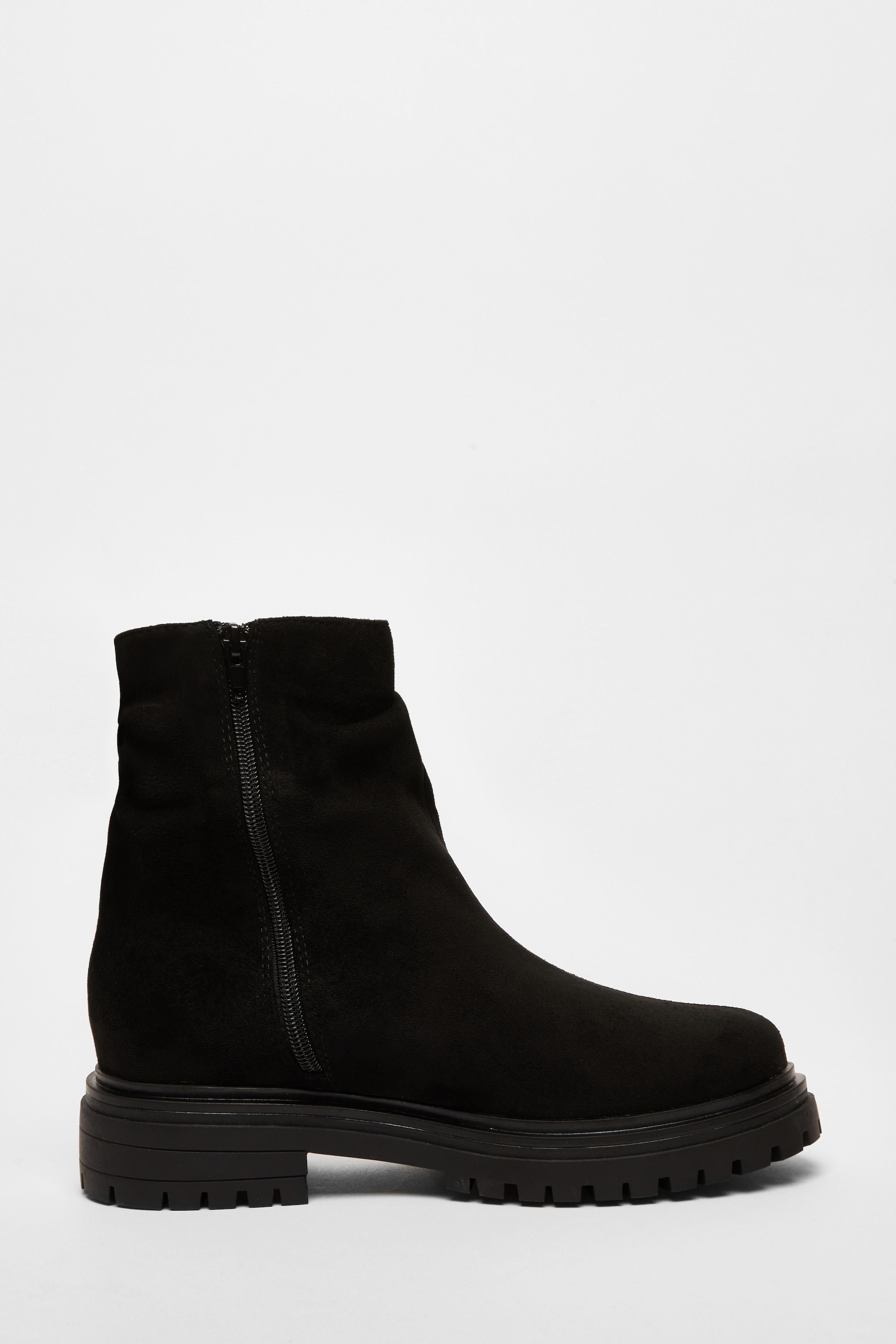 Quiz Black Faux Suede Ruched Ankle Boots image 5