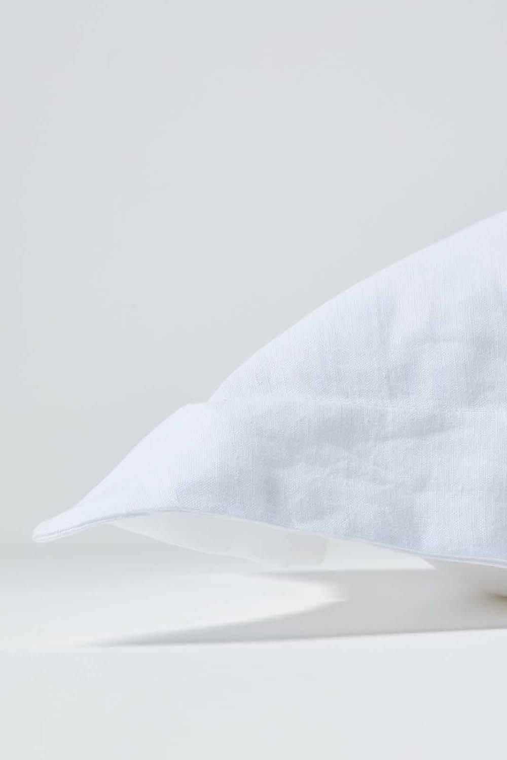 Homescapes Linen Oxford Pillowcase, Standard image 2