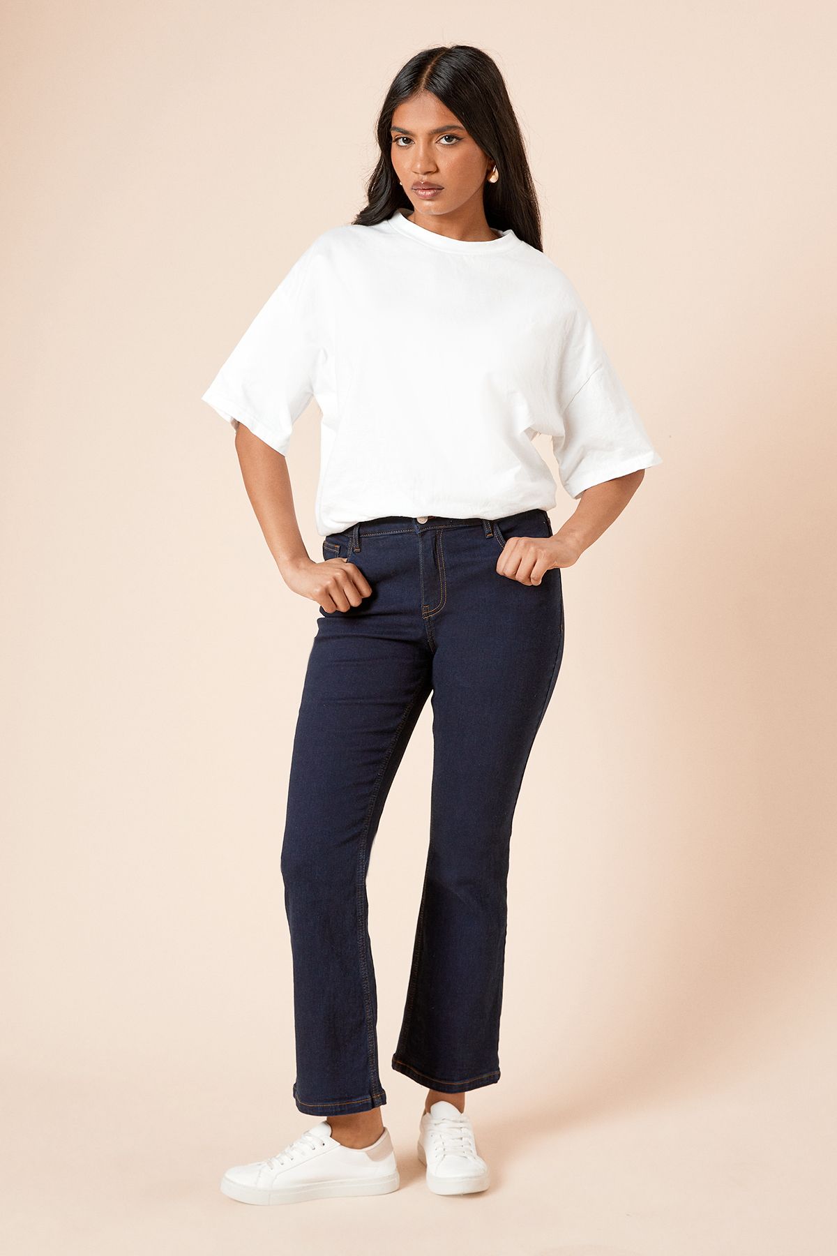 Dorothy Perkins Petite Comfort Stretch Bootcut Jeans Indigo image 1