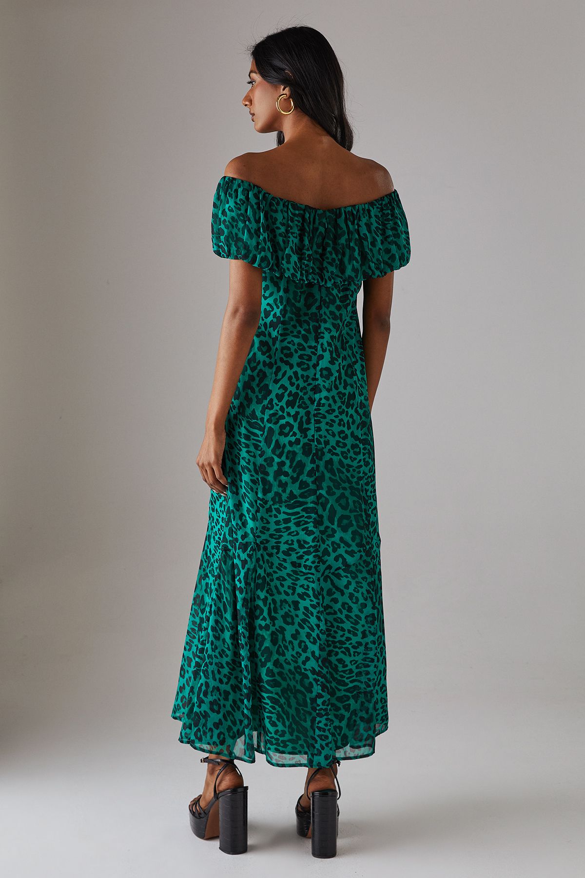 Warehouse Chiffon Bardot Godet Insert Milkmaid Midi Dress Green image 3