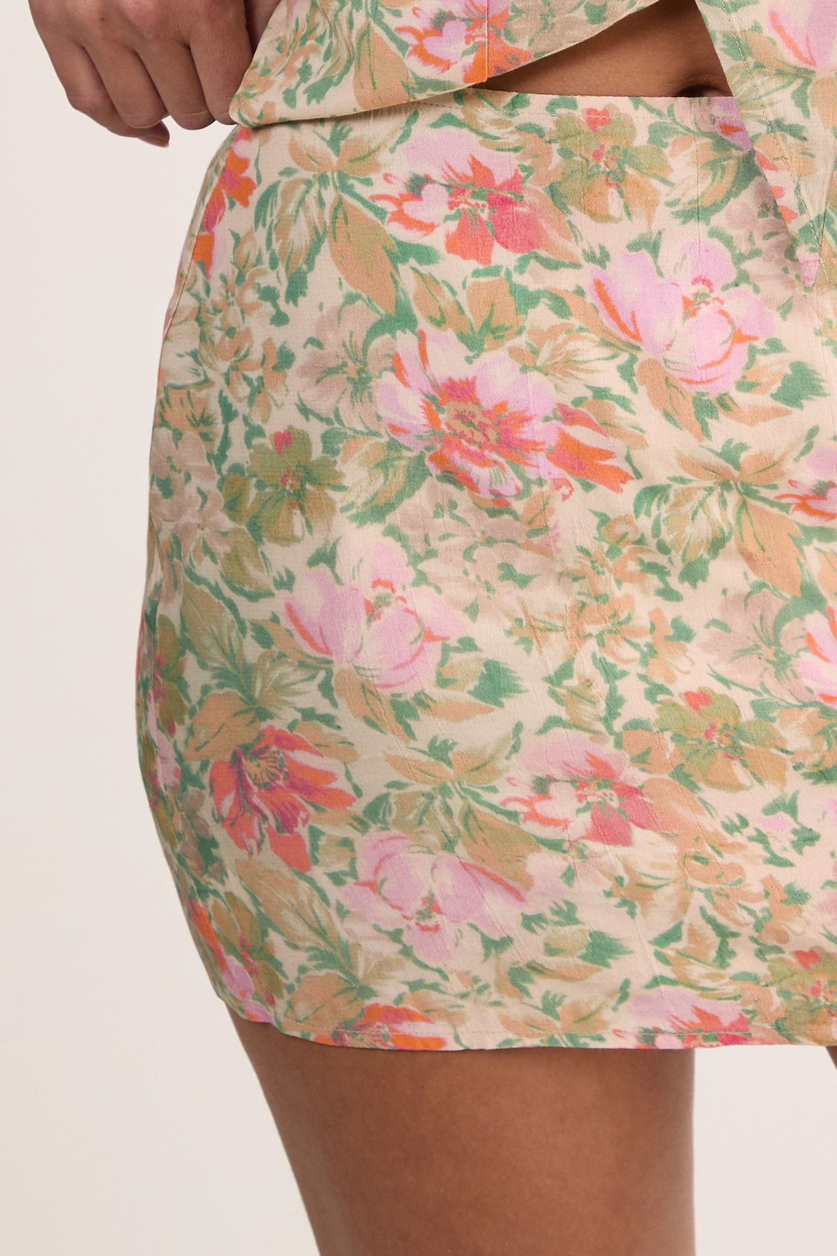 NastyGal Vintage Floral Mini Skirt Green image 5