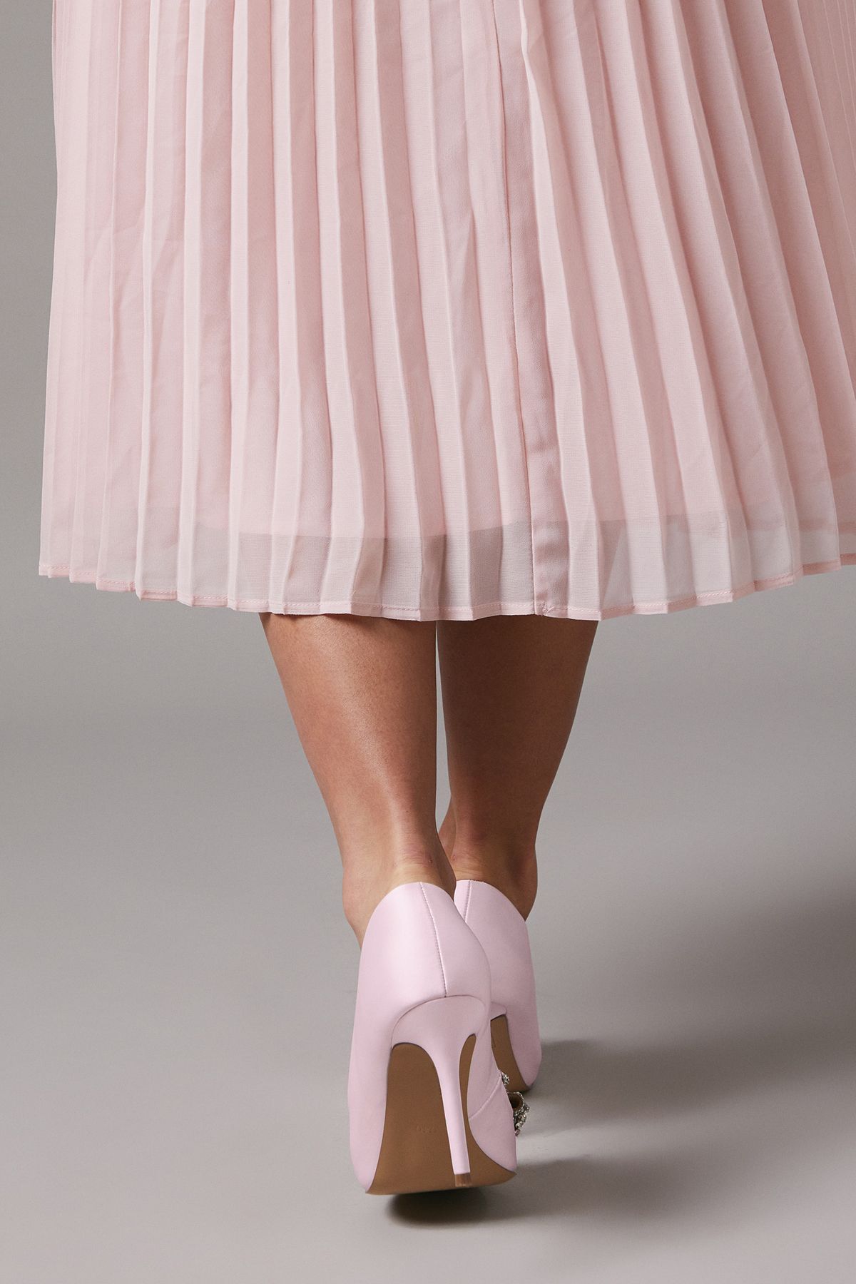 Coast Wide Fit Tania Satin Embellished Bow High Heel Stiletto Court Shoes Ballerina Pink image 3