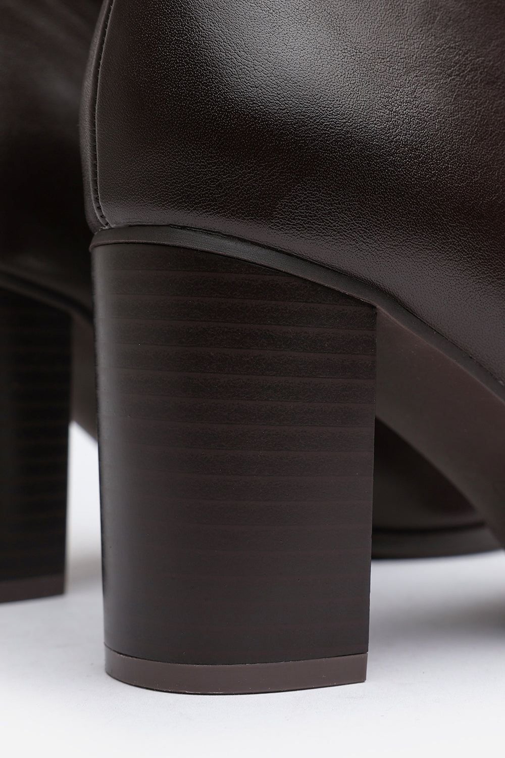 Where's That From 'Greta' Faux Leather Pointed Toe Ankle Boots With Block Heel image 5