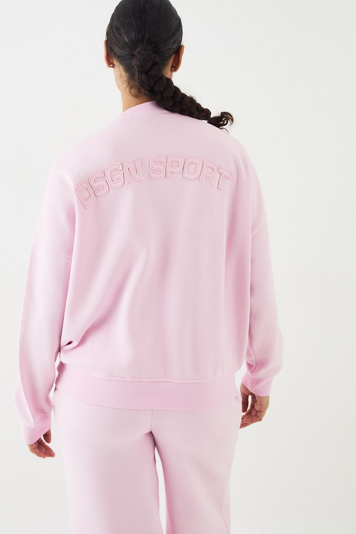 DSGN Studio DSGN Studio Self Fabric Applique Oversized Sweatshirt Pink