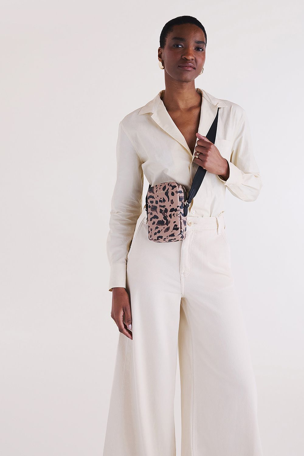 FIORELLI Fiorelli Effie Webbed Phone Crossbody image 5