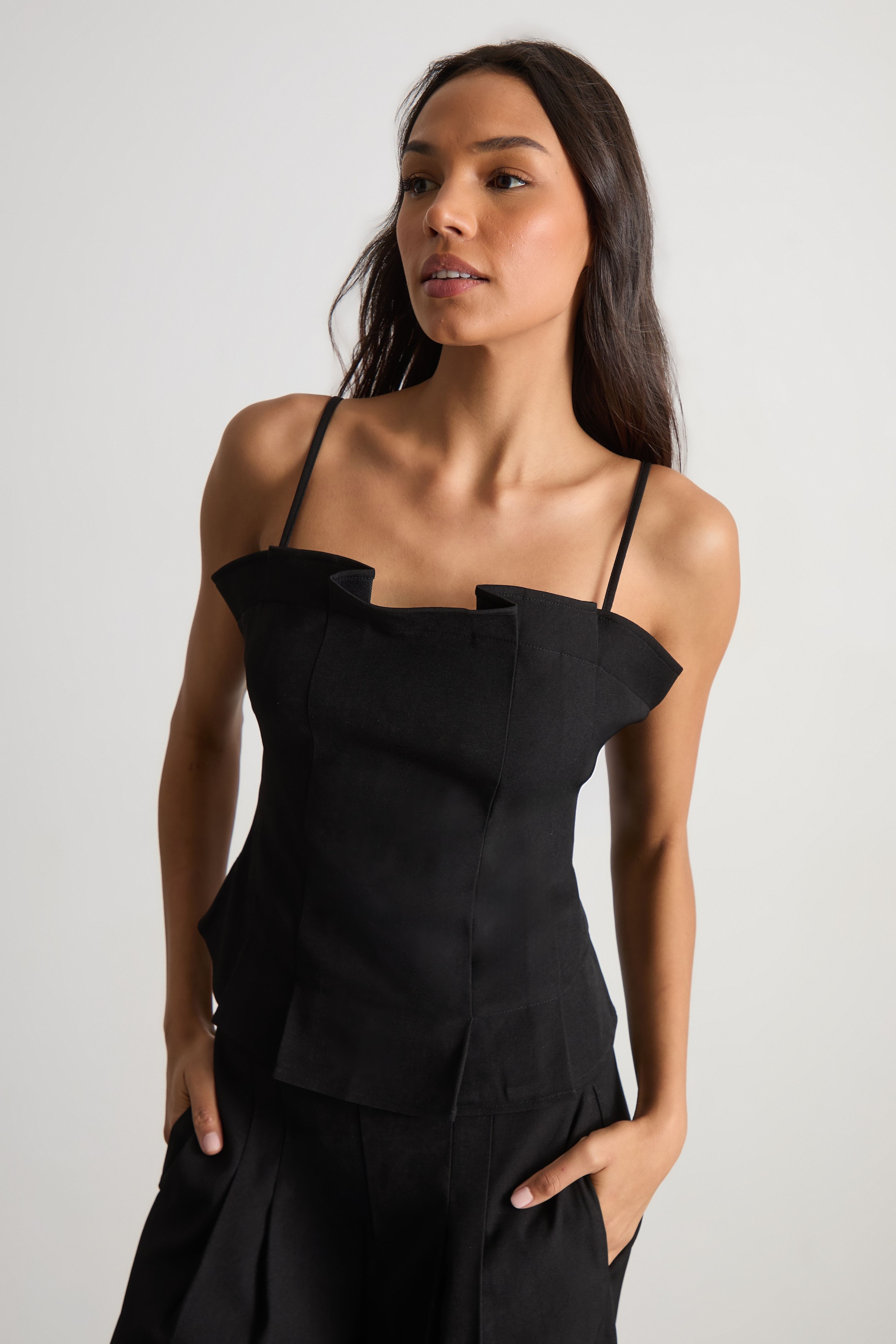 Warehouse Pleated Detail Bandeau Fitted Body Top Black image 3
