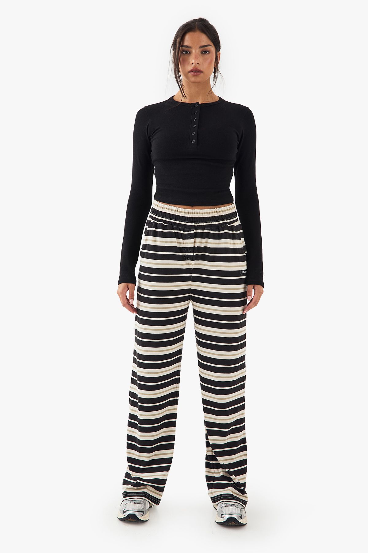 DSGN Studio DSGN Studio Button Detail Embroidered Long Sleeve Top Black image 5