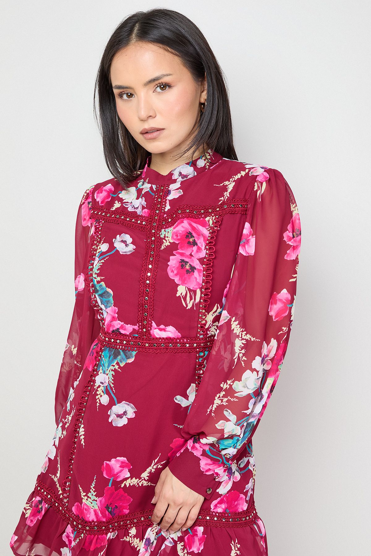 Oasis Petite Printed Stud Trim Chiffon Mini Dress Floral image 2