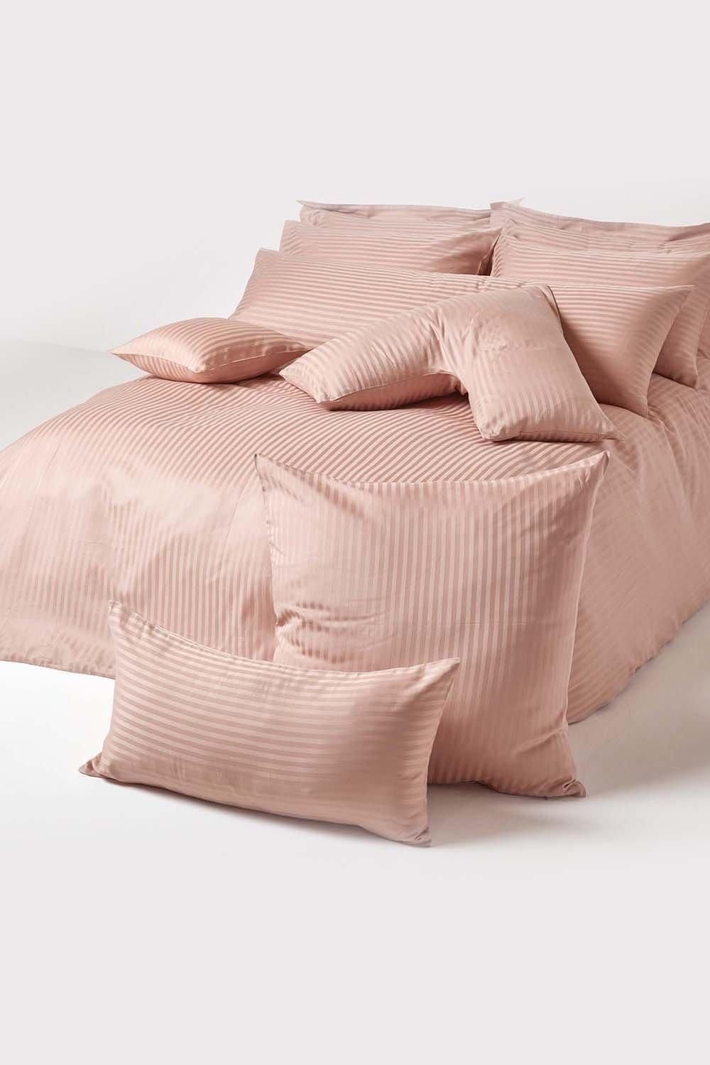 Homescapes Egyptian Cotton Super Soft V Shaped Pillowcase 330 TC image 5