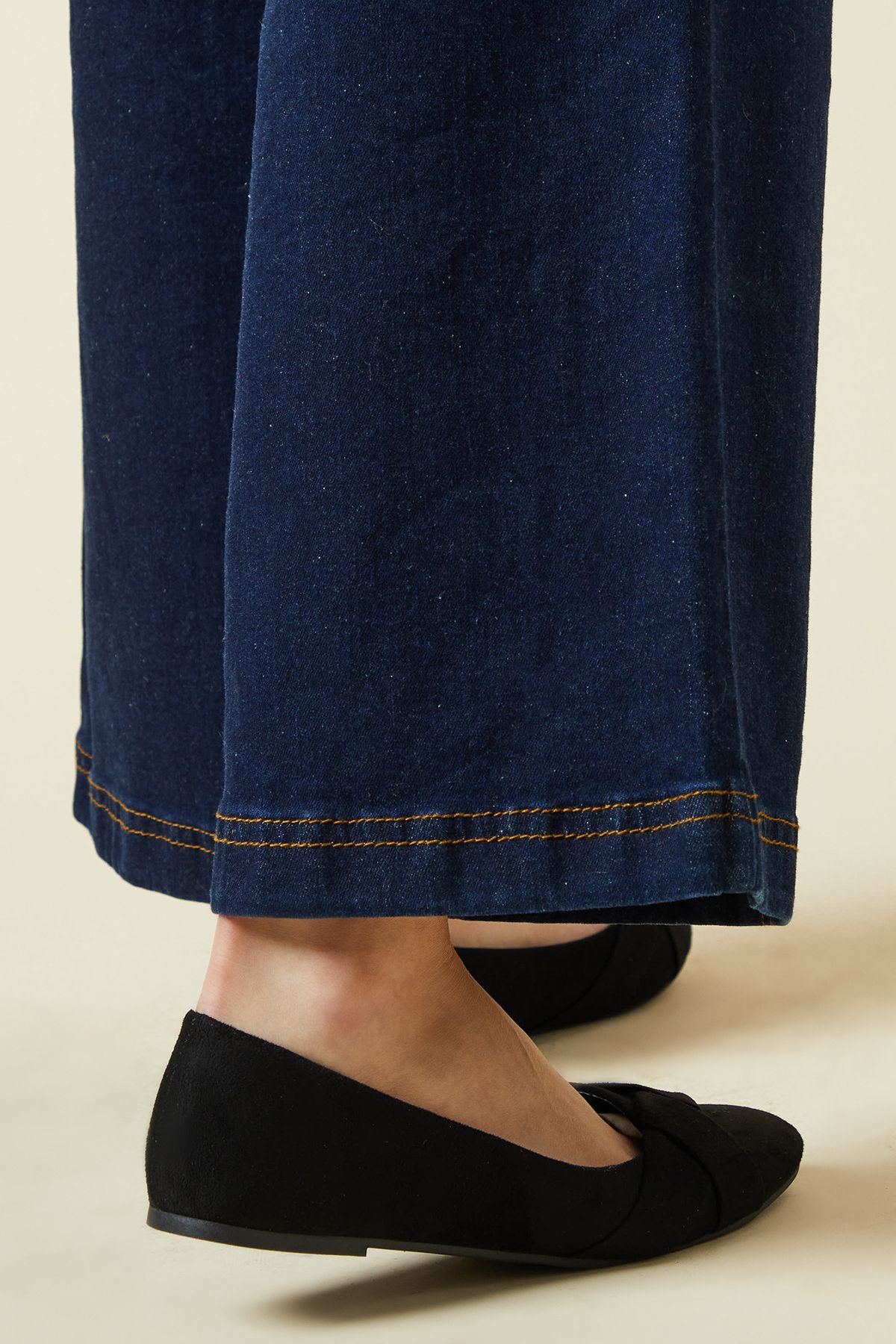 Dorothy Perkins Wide Fit Paige Wrap Detail Ballet Pumps Natural Black image 4