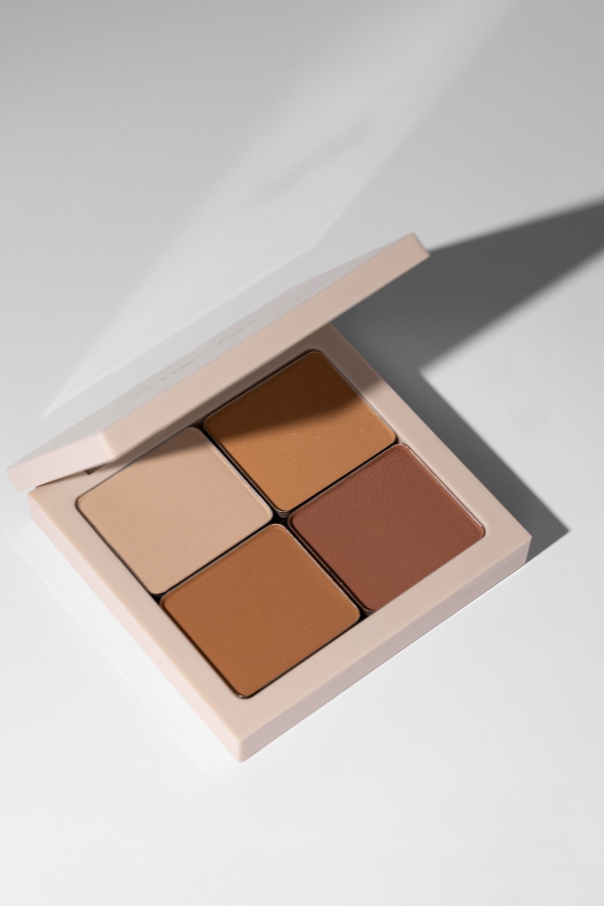 INGLOT Freedom System Eye Shadow Matte NF image 4