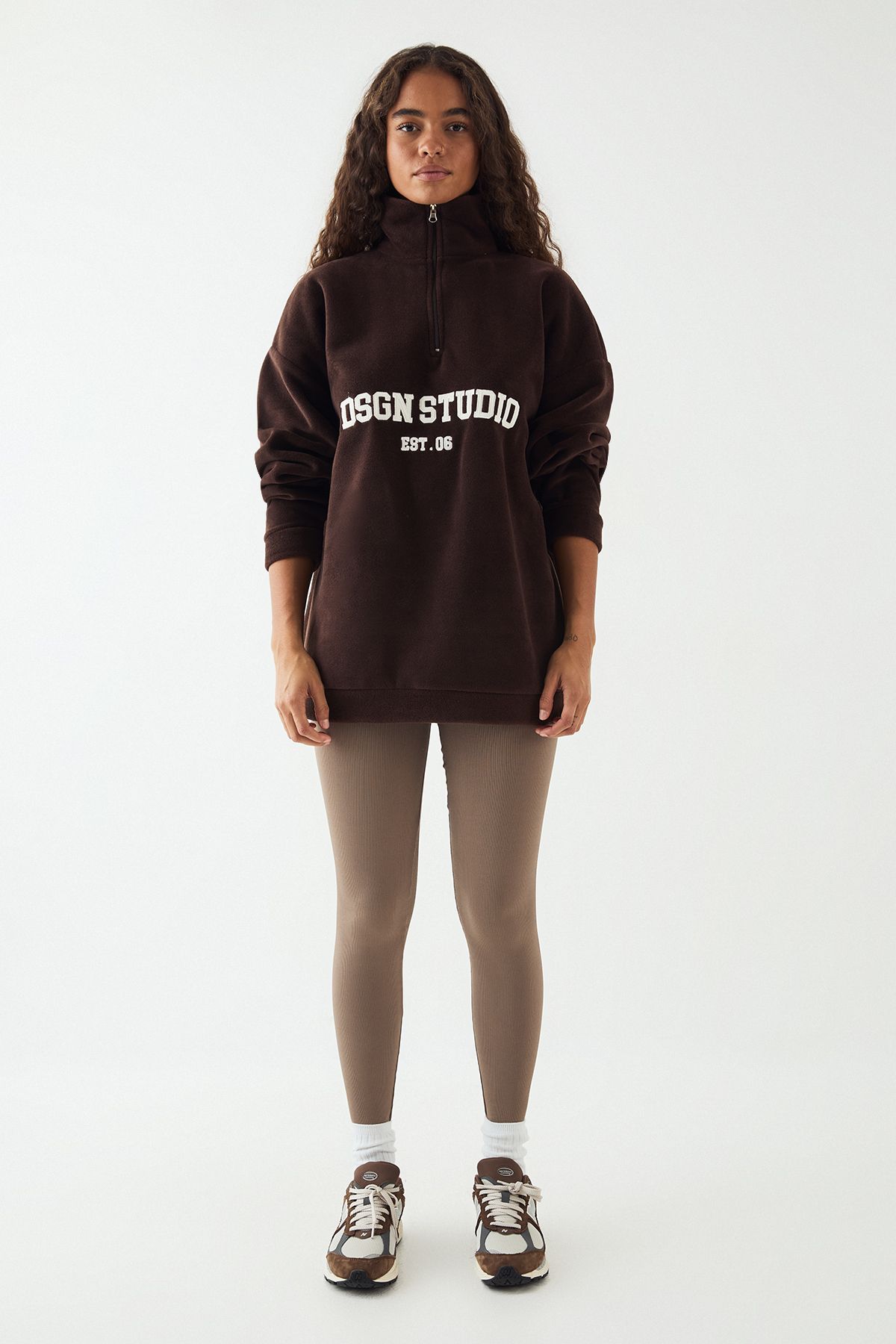 DSGN Studio DSGN Studio Slogan Embroidered Half Zip Oversized Polar Fleece Sweatshirt Chocolate image 5