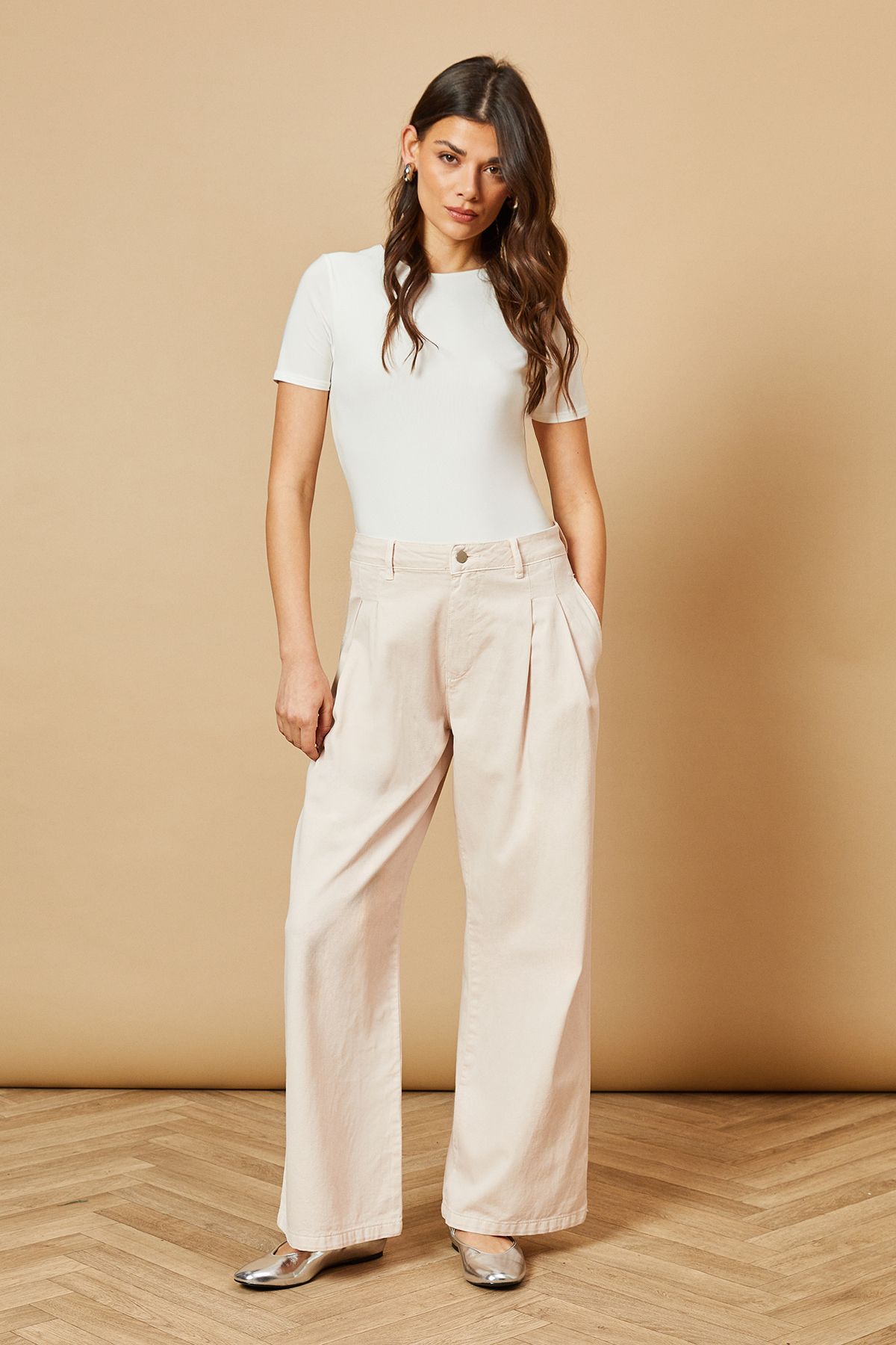 Oasis Pleat Front Washed Pink Jeans Pastel Pink image 2