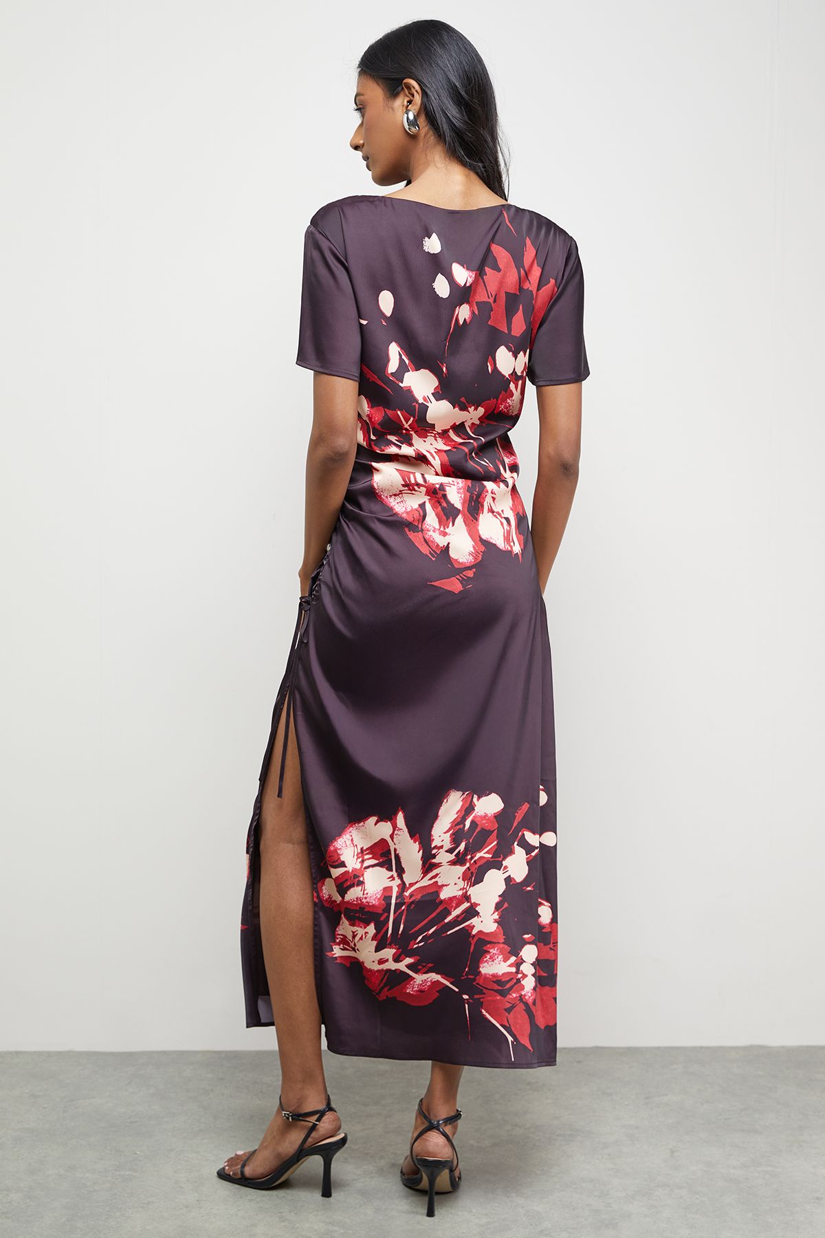 Warehouse Placement Print Crinkle Satin Ruched Midi Dress Floral image 3