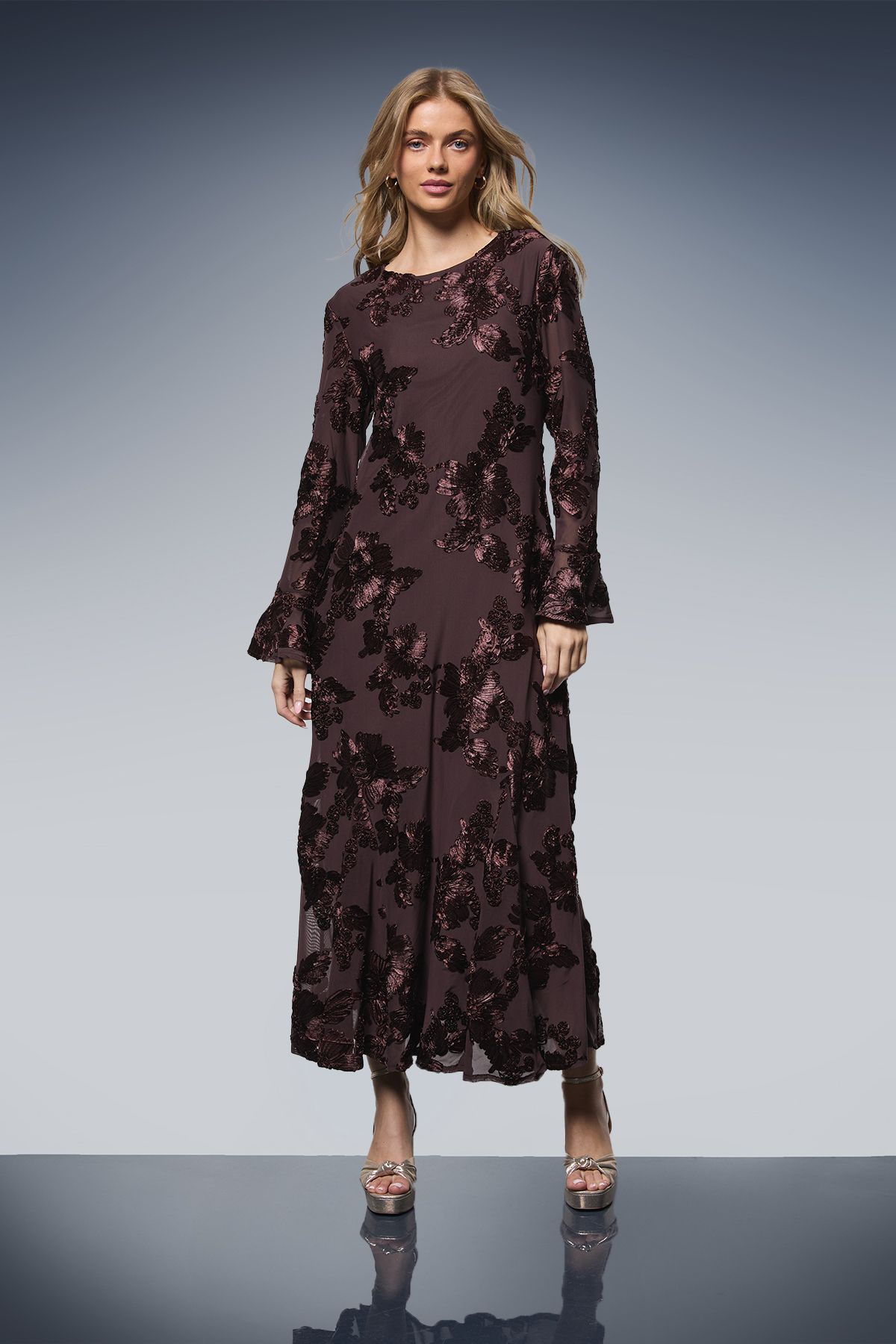 Oasis Textured Floral Detail Midi Dress Chocolate image 1