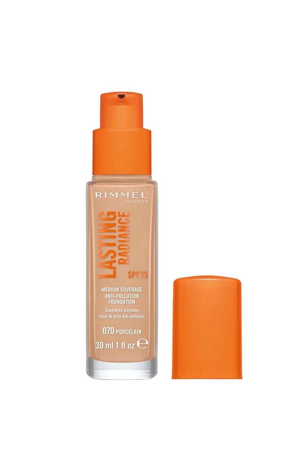 Rimmel London Lasting Radiance Foundation Porcelain image 2