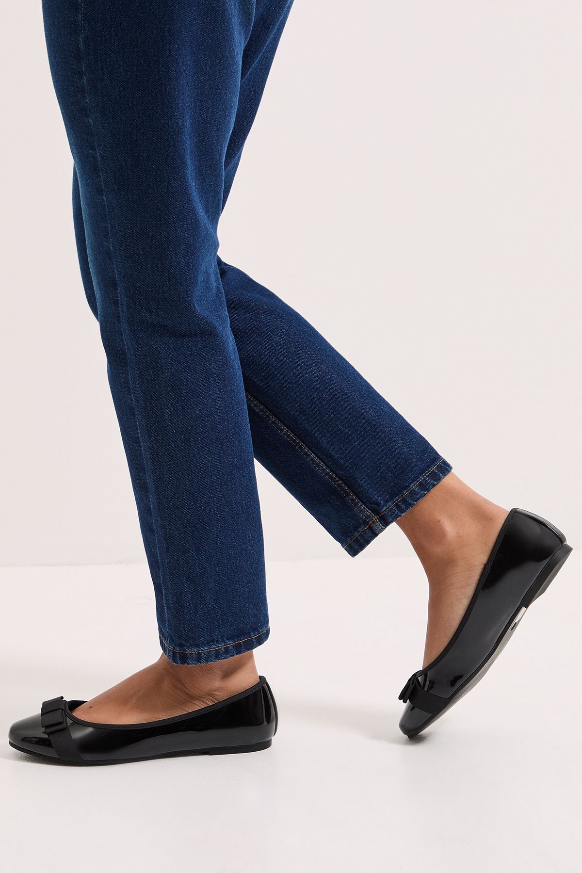 Dorothy Perkins Wide Fit Paris Bow Detail Ballet Pumps True Black