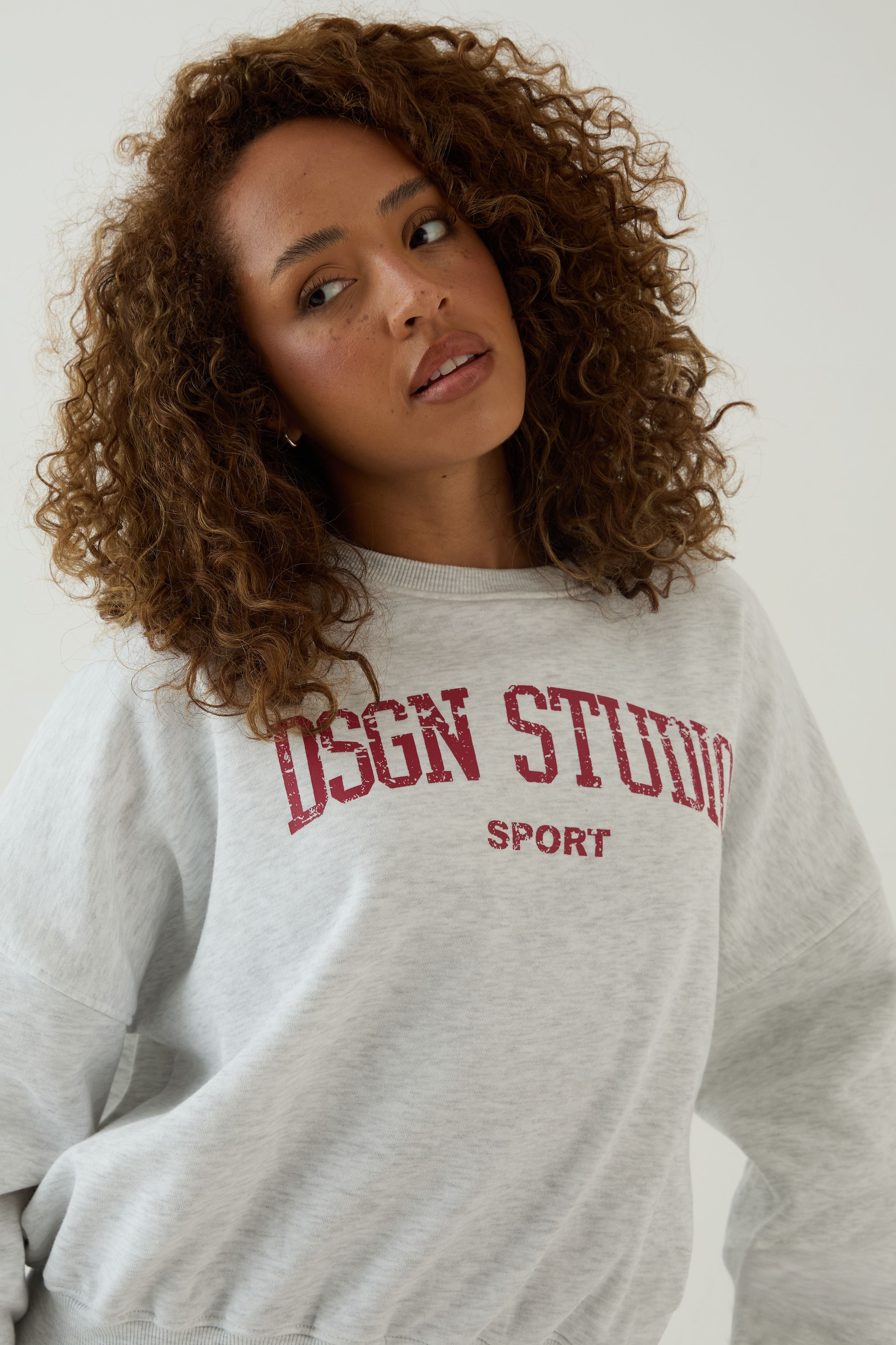 DSGN Studio DSGN Studio Collegiate Printed Balloon Sleeve Crew Neck Sweatshirt Ash Grey image 3