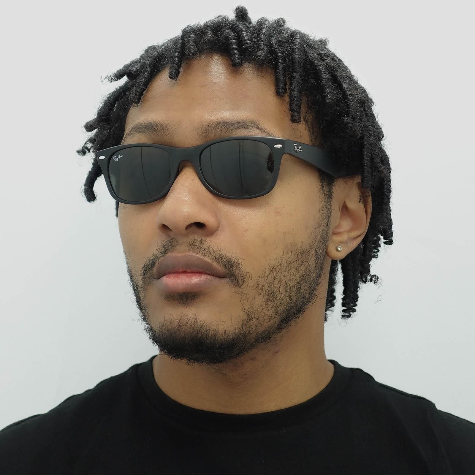 Ray-Ban Rectangle Black Rubber Green New Wayfarer 2132 Sunglasses image 5