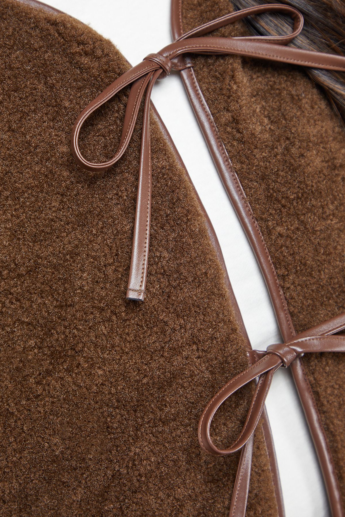 Oasis Faux Fur Gilet With Pu Binding Chocolate image 5