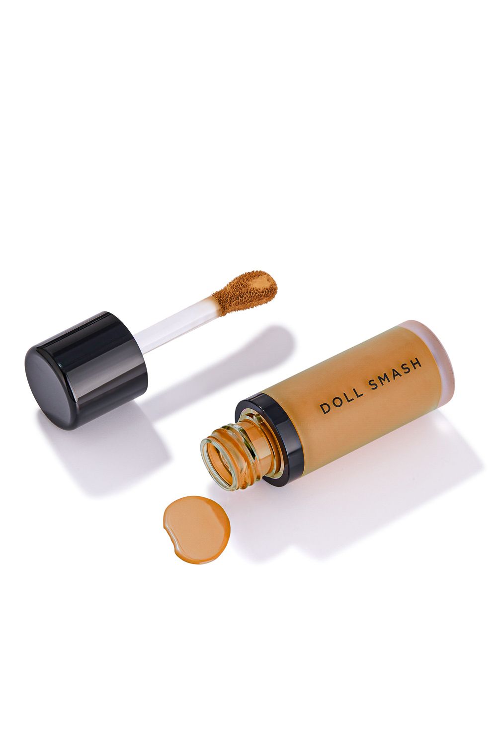 Doll Smash Ultimate Coverage Concealer Curious image 3