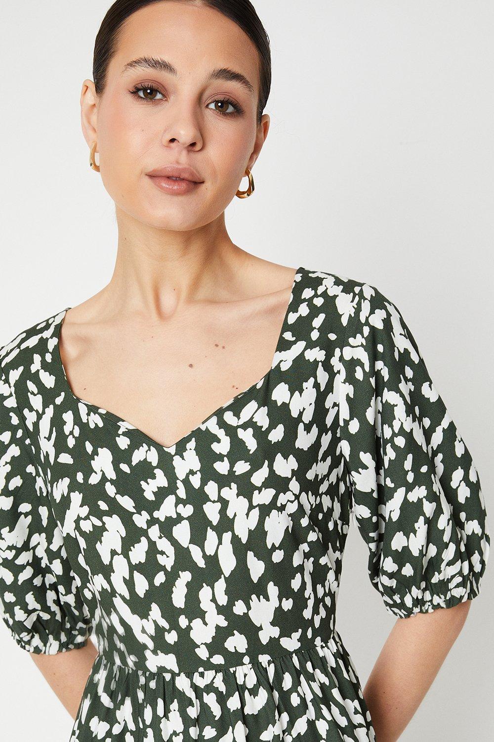 Dorothy Perkins Abstract Tiered Puff Sleeve Midi Dress Khaki image 2