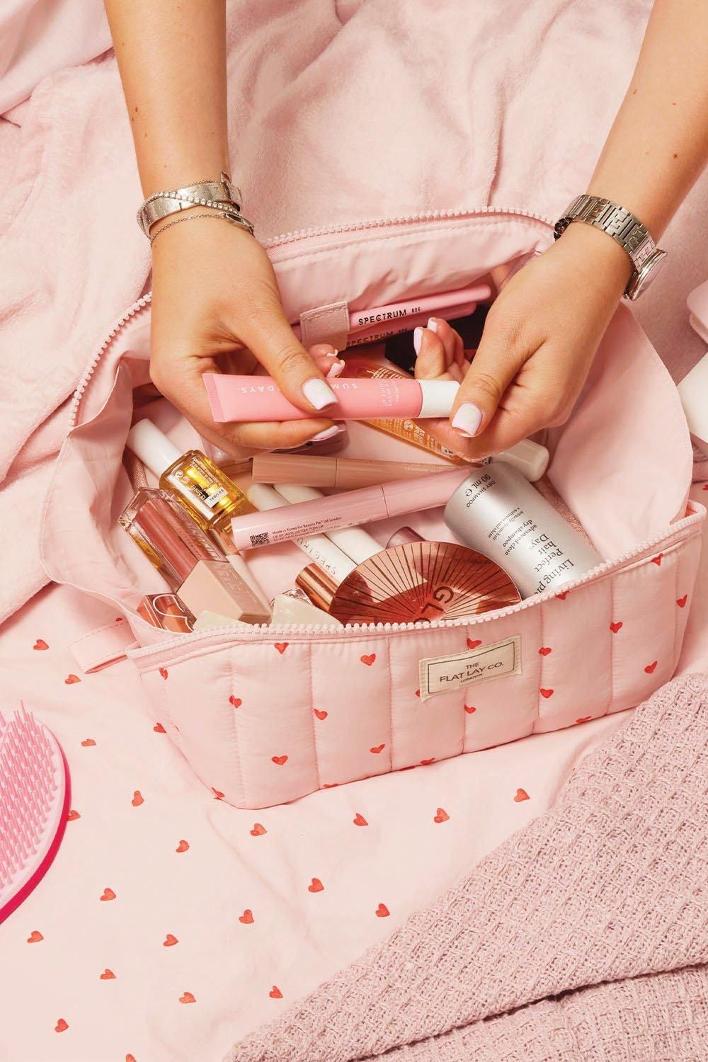 The Flat Lay Co Marshmallow Open Flat Box Bag in Sweet Pink Hearts Multi image 7