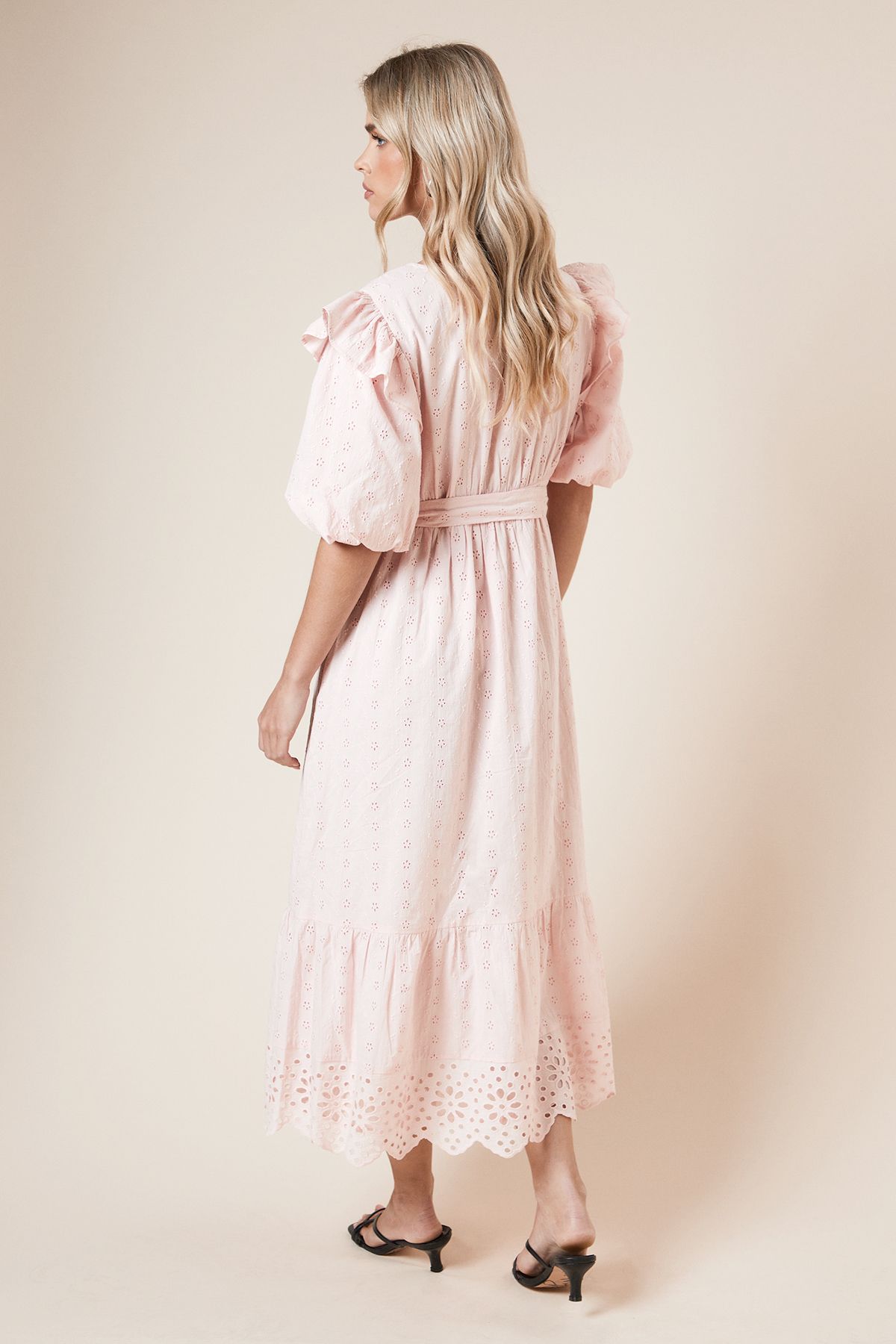 Dorothy Perkins Petite Cutwork Ruffle Puff Sleeve Midi Dress Pink image 3