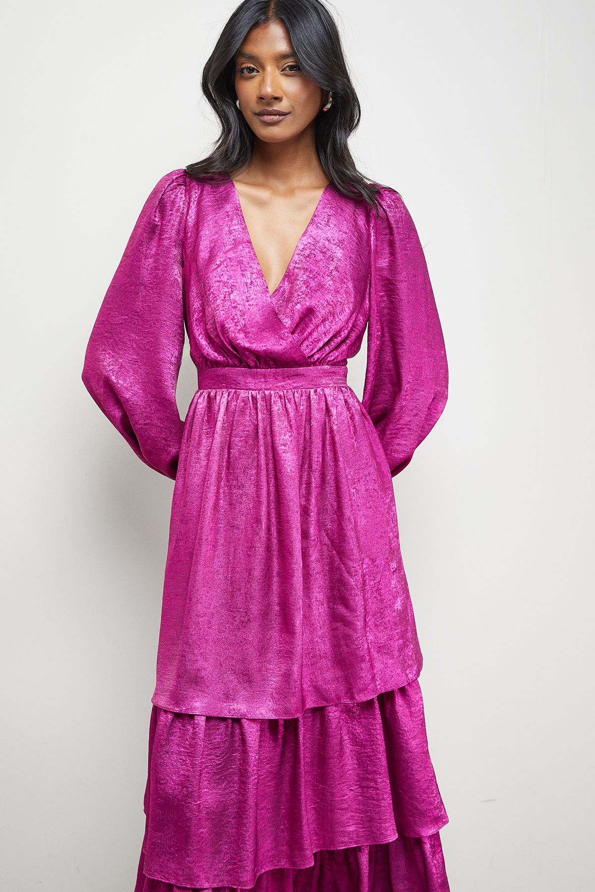 Warehouse Metallic Plunge Neck Tier Midi Dress Multi image 4