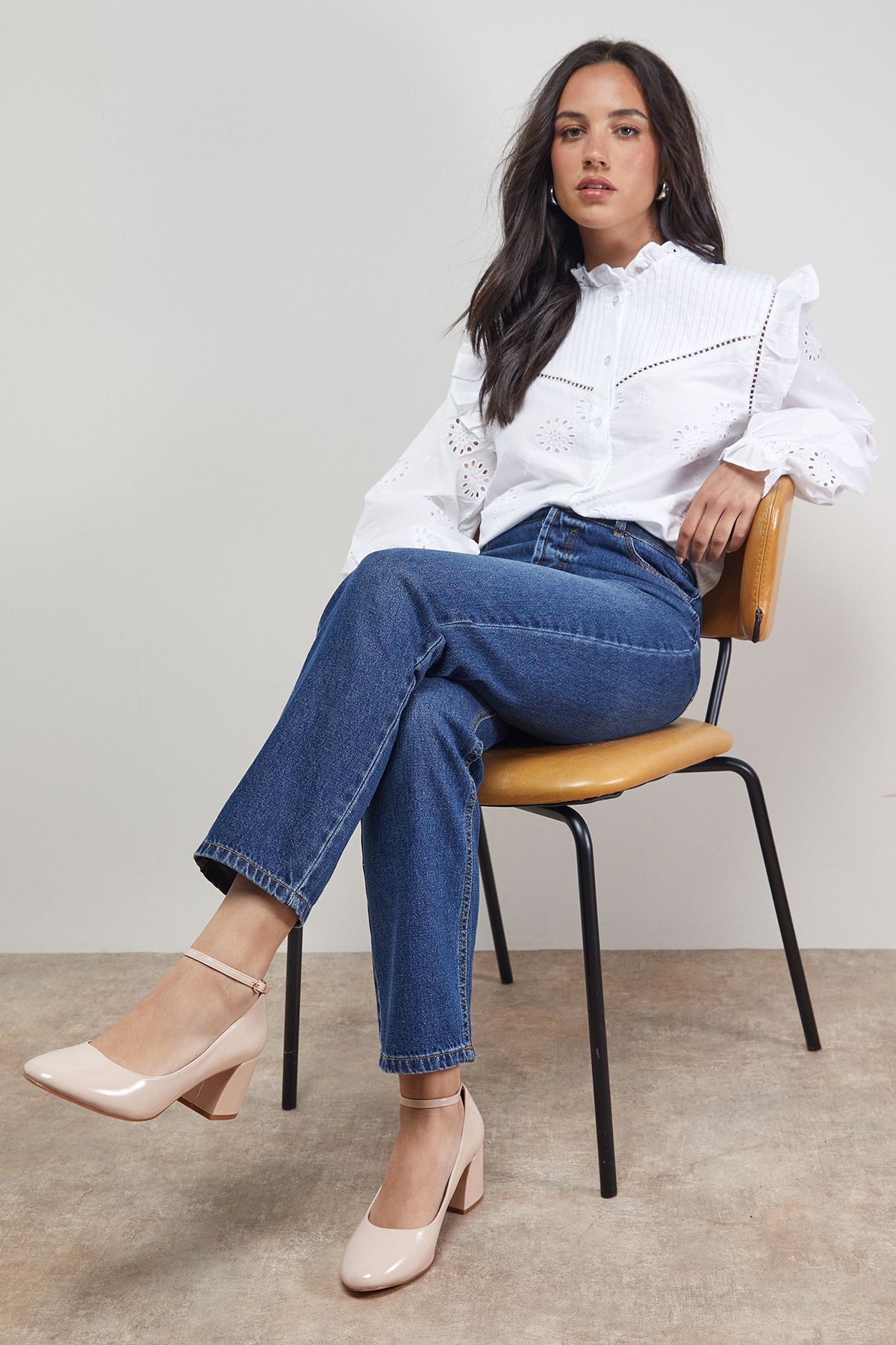 Oasis Venisha Faux Patent Leather Ankle Strap Medium Heel Court Shoes Beige image 2